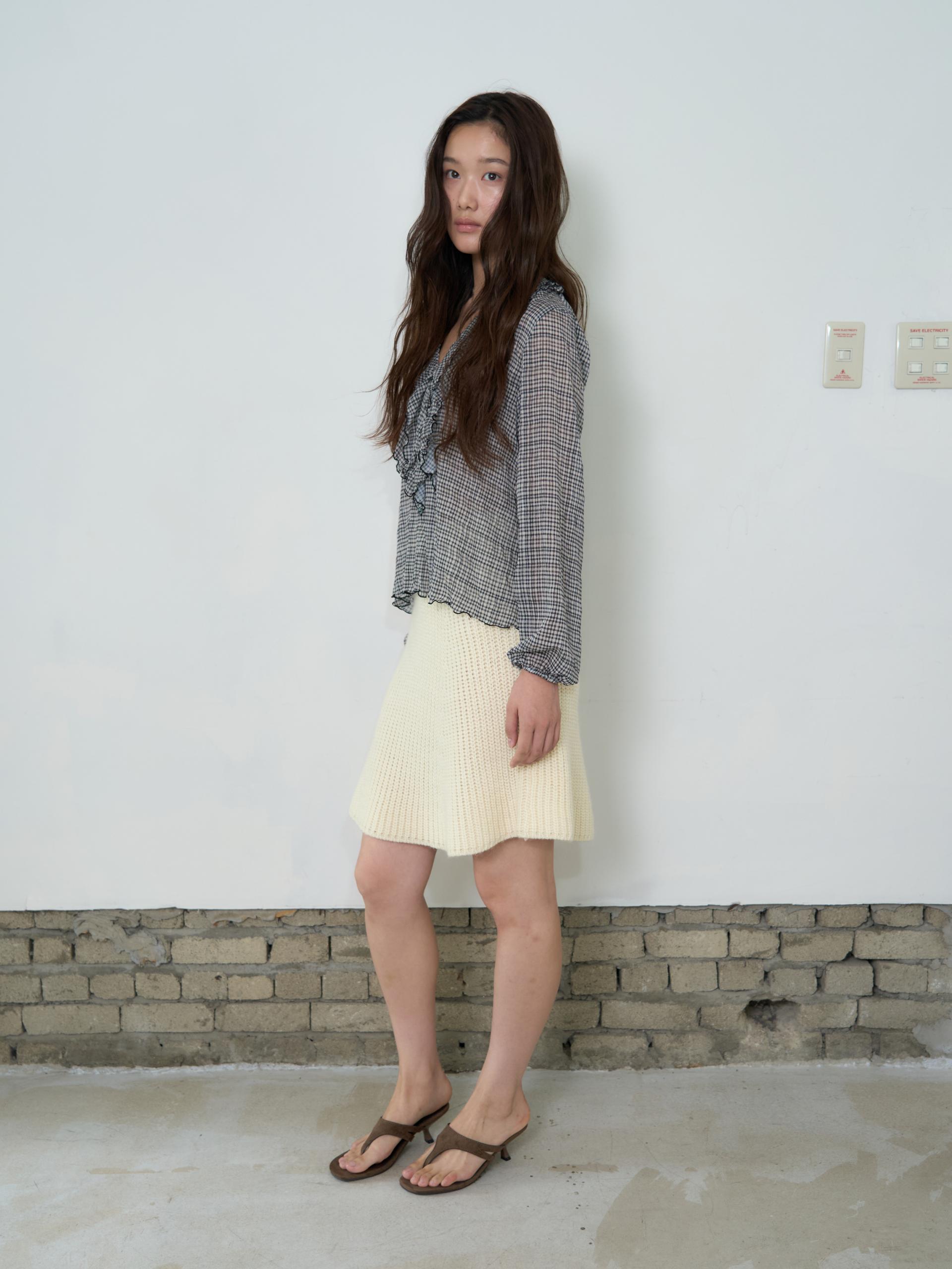 PLAID RUFFLE CHIFFON BLOUSE_BLACK