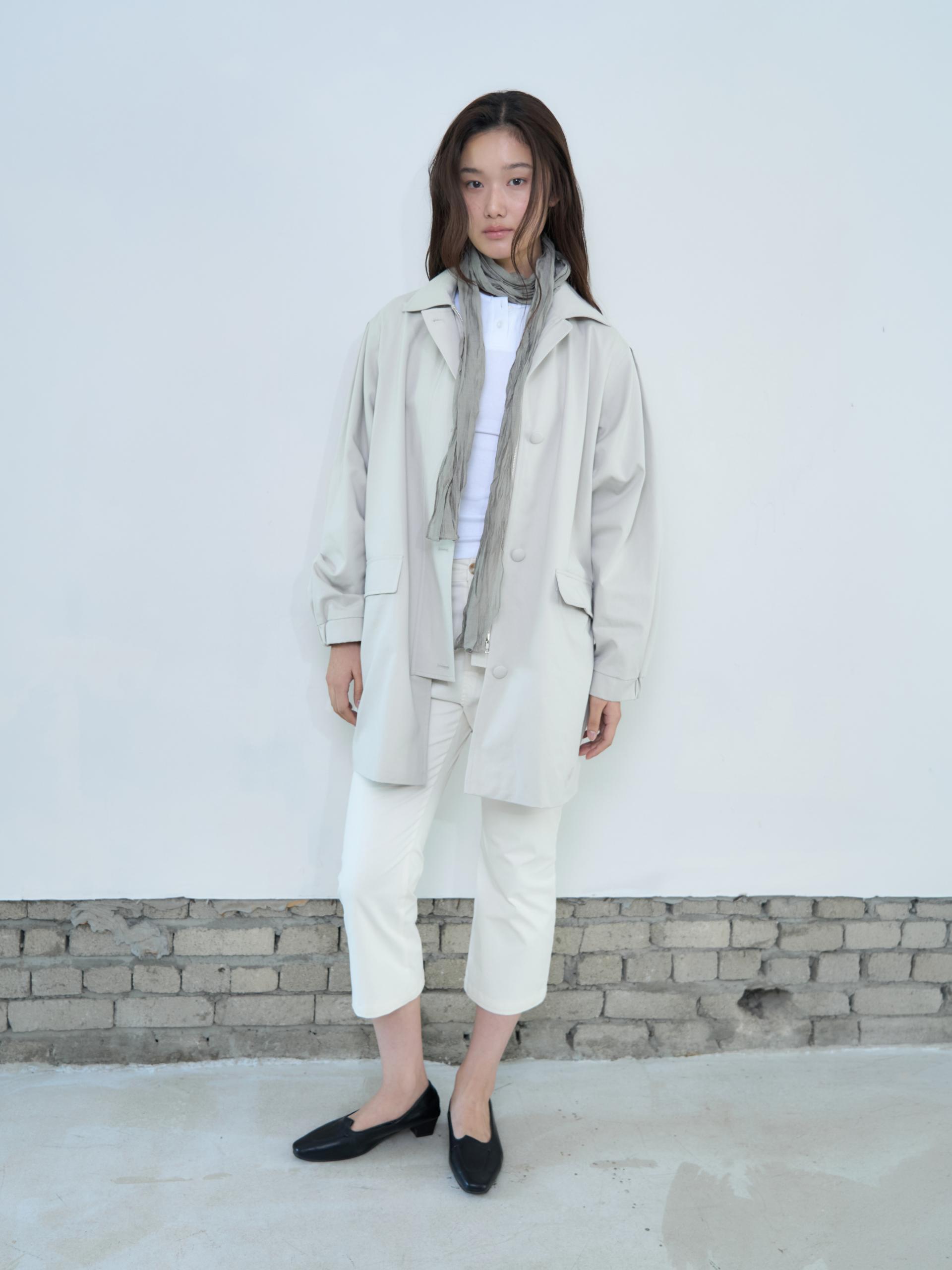 A-LINE COVERED BUTTON HALF JACKET_LIGHT BEIGE