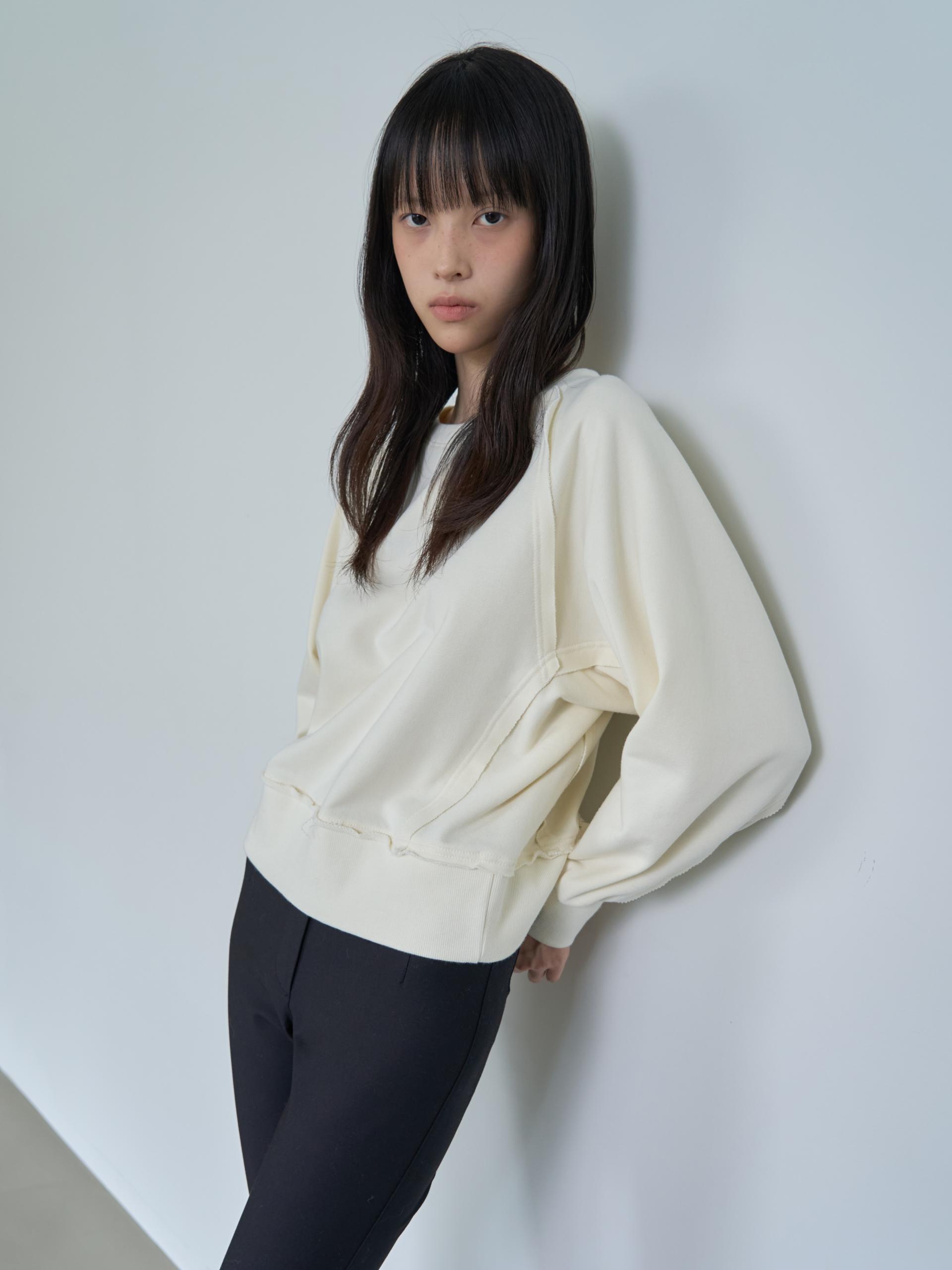 CUT-OFF SWEATSHIRT_BUTTER YELLOW