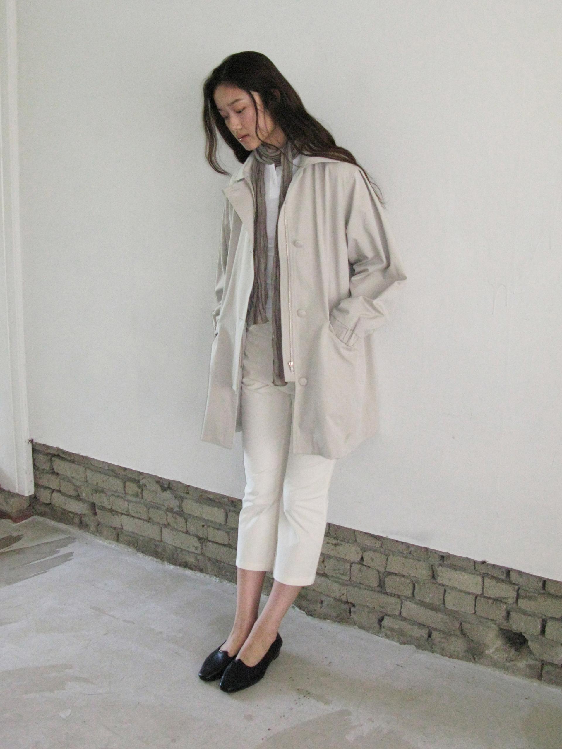 A-LINE COVERED BUTTON HALF JACKET_LIGHT BEIGE