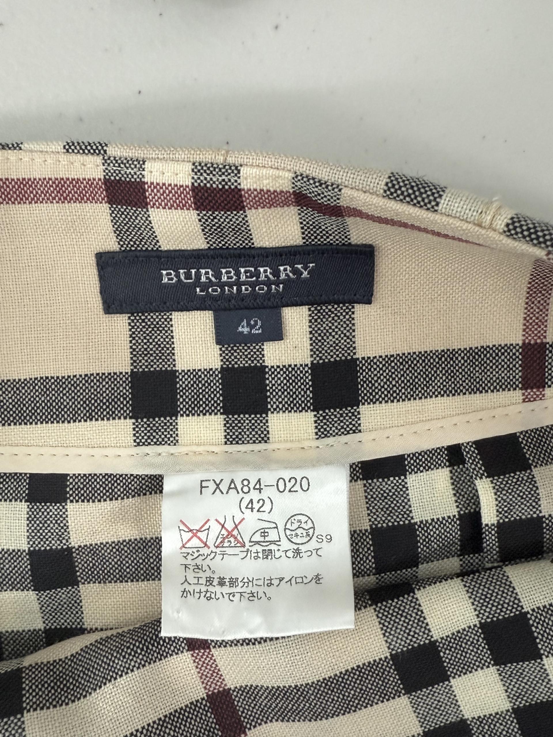정품 BURBERRY 버버리 노바체크 스커트