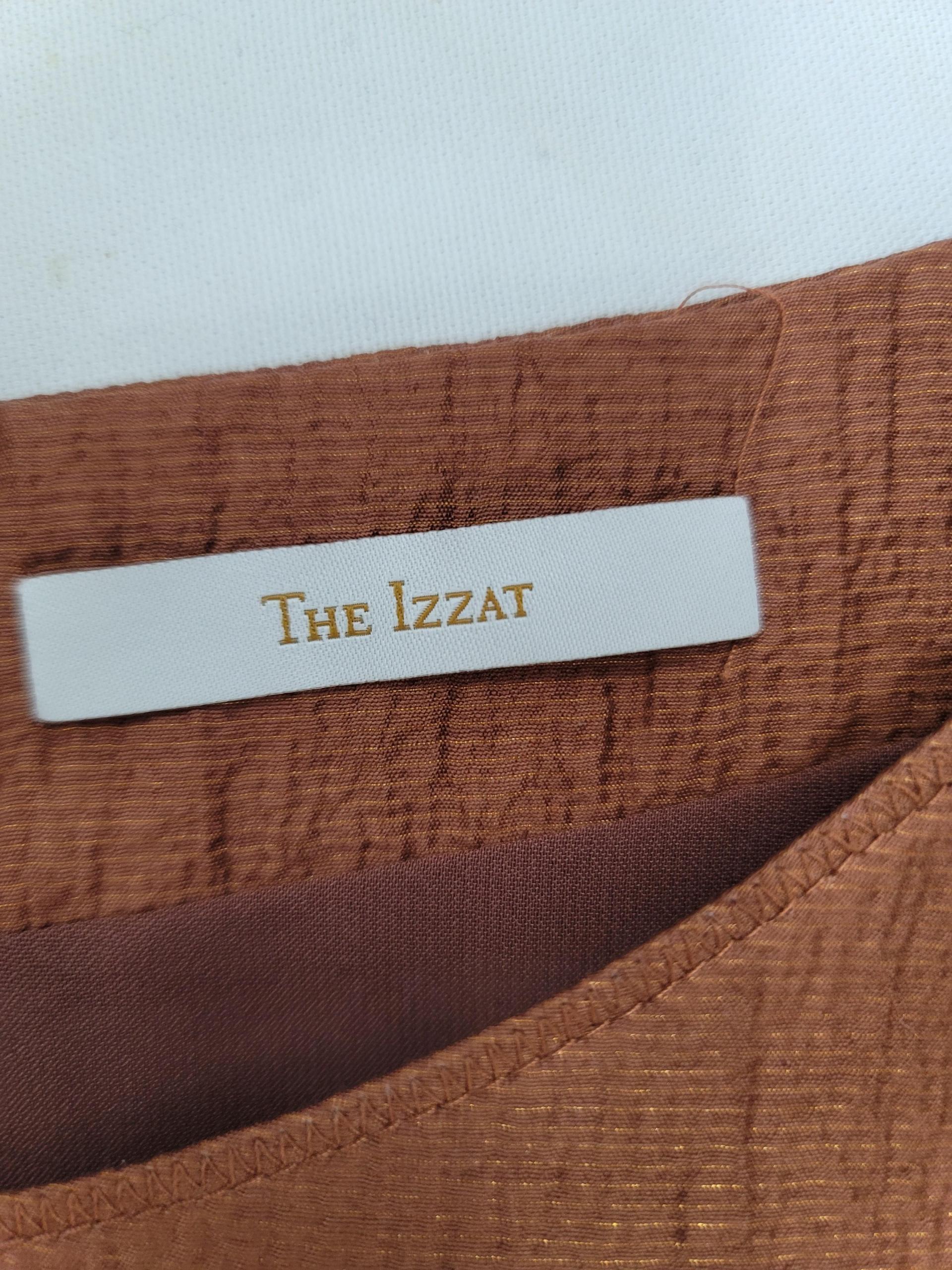 정품 더 아이잩 THE IZZAT 카멜색 민소매 원피스