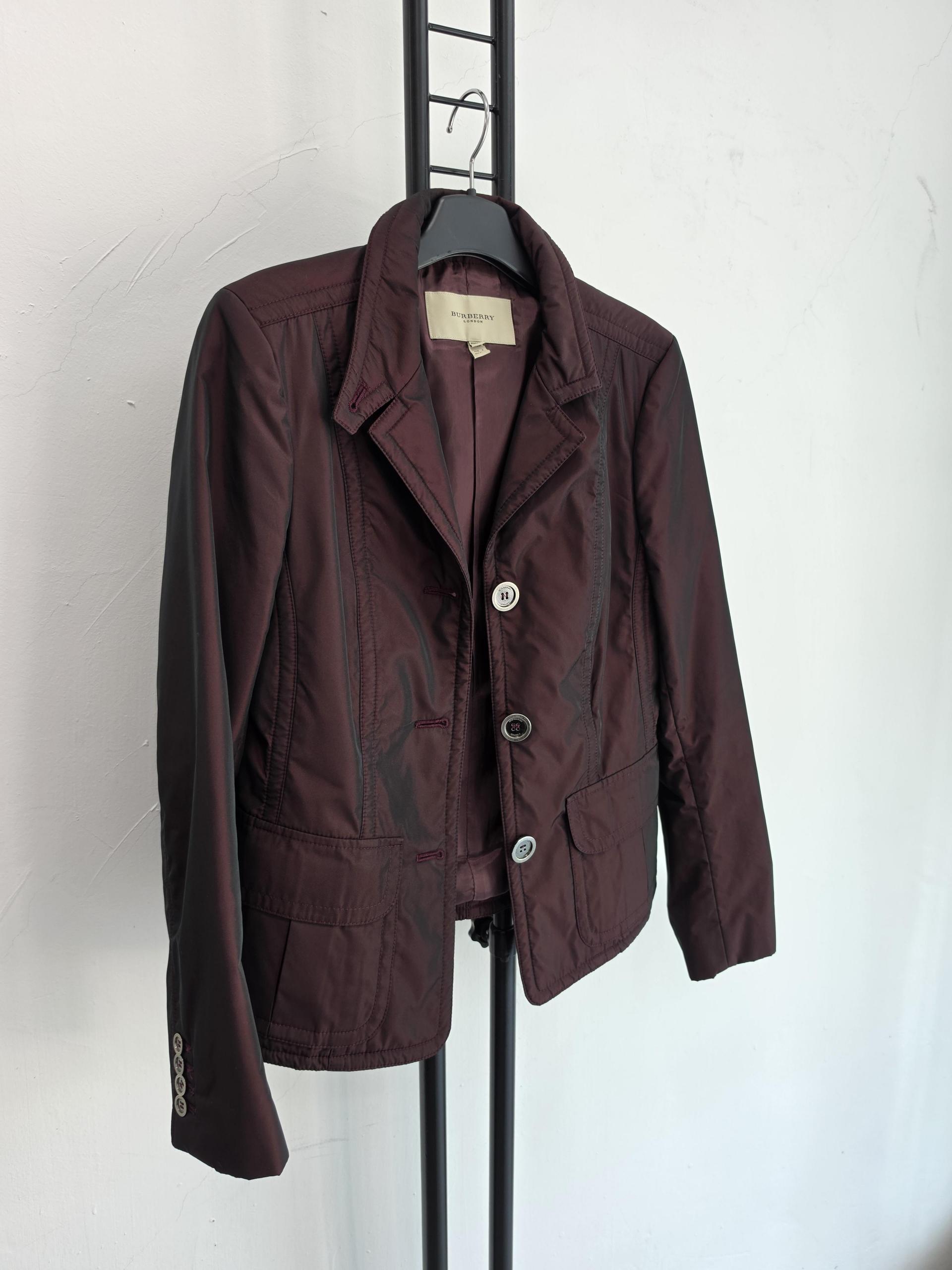 정품 버버리 BURBERRY 여성 자켓 버건디