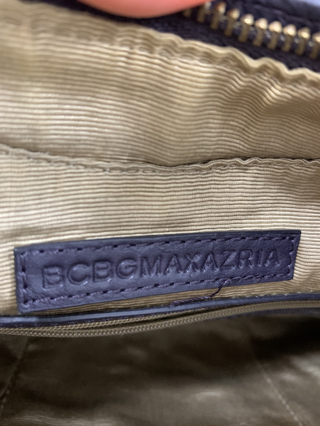BCBG 매시 가죽 딥퍼플 숄더백