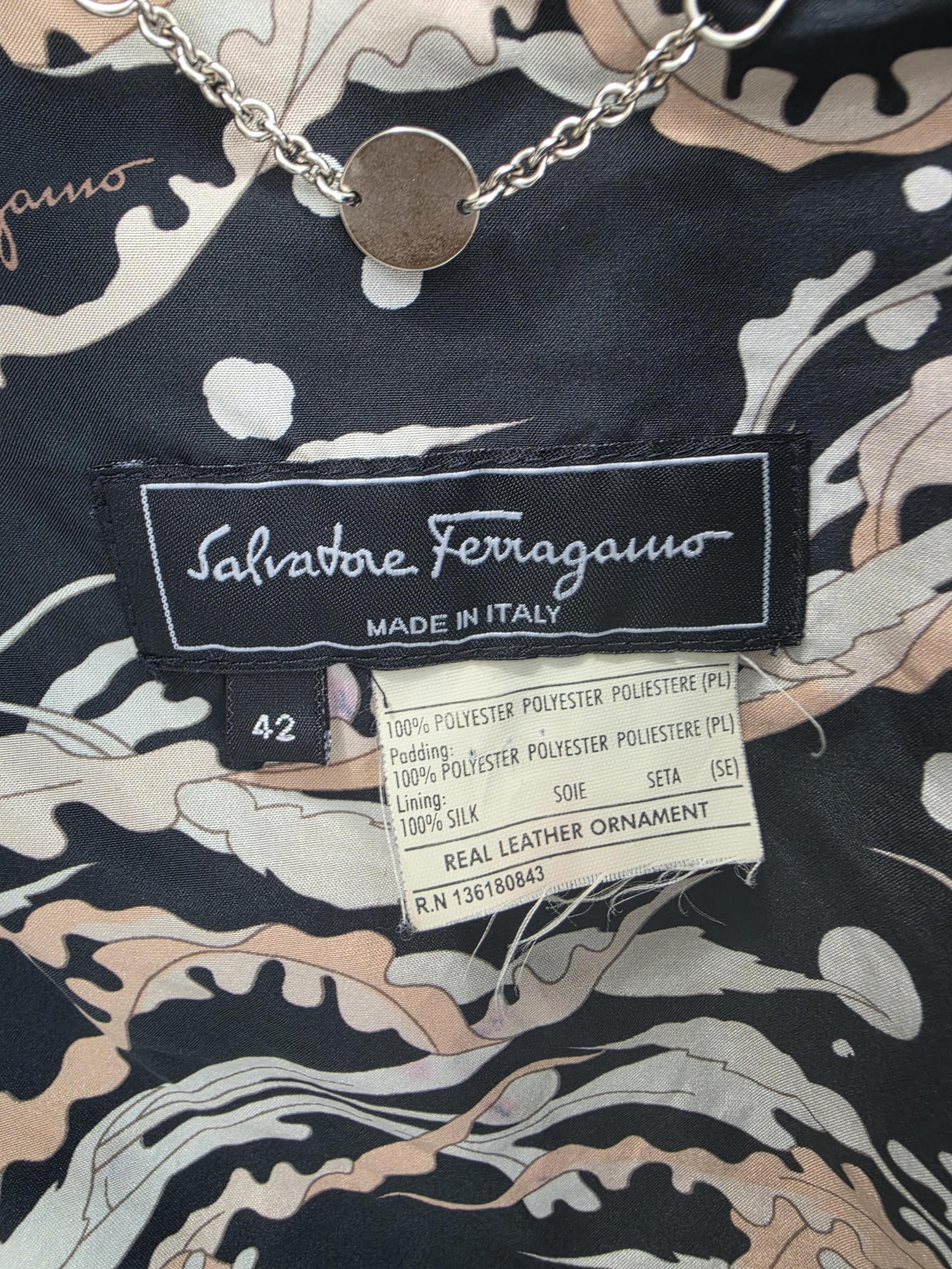 정품 페레가모 FERRAGAMO 퀼팅 자켓 블랙