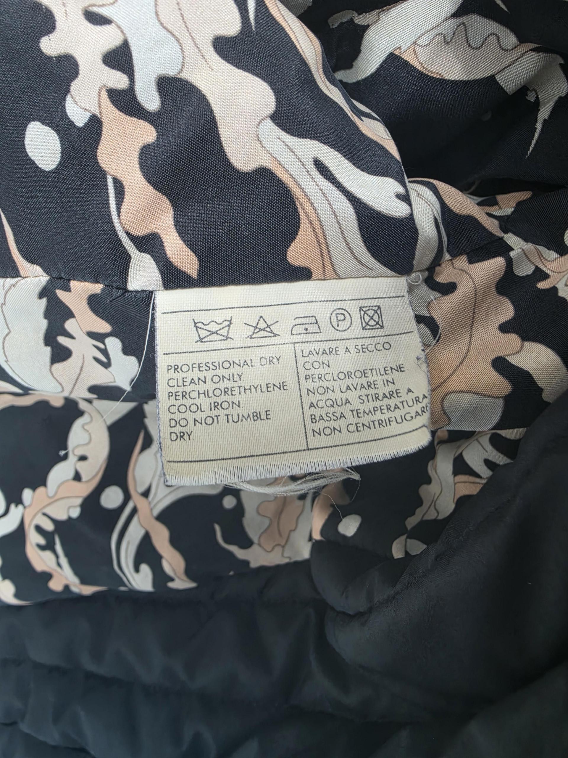 정품 페레가모 FERRAGAMO 퀼팅 자켓 블랙