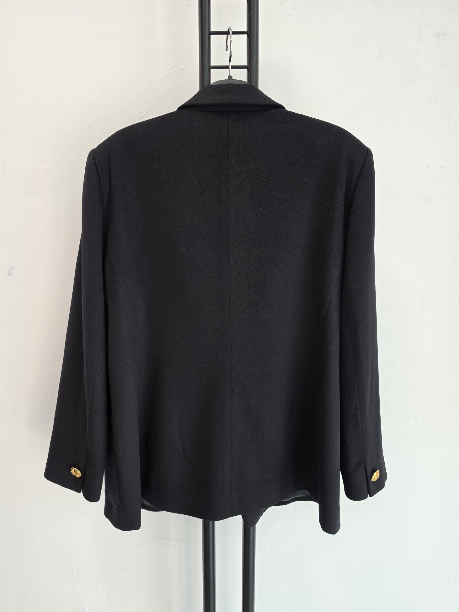 정품 에스까다 ESCADA 여성 블랙 자켓