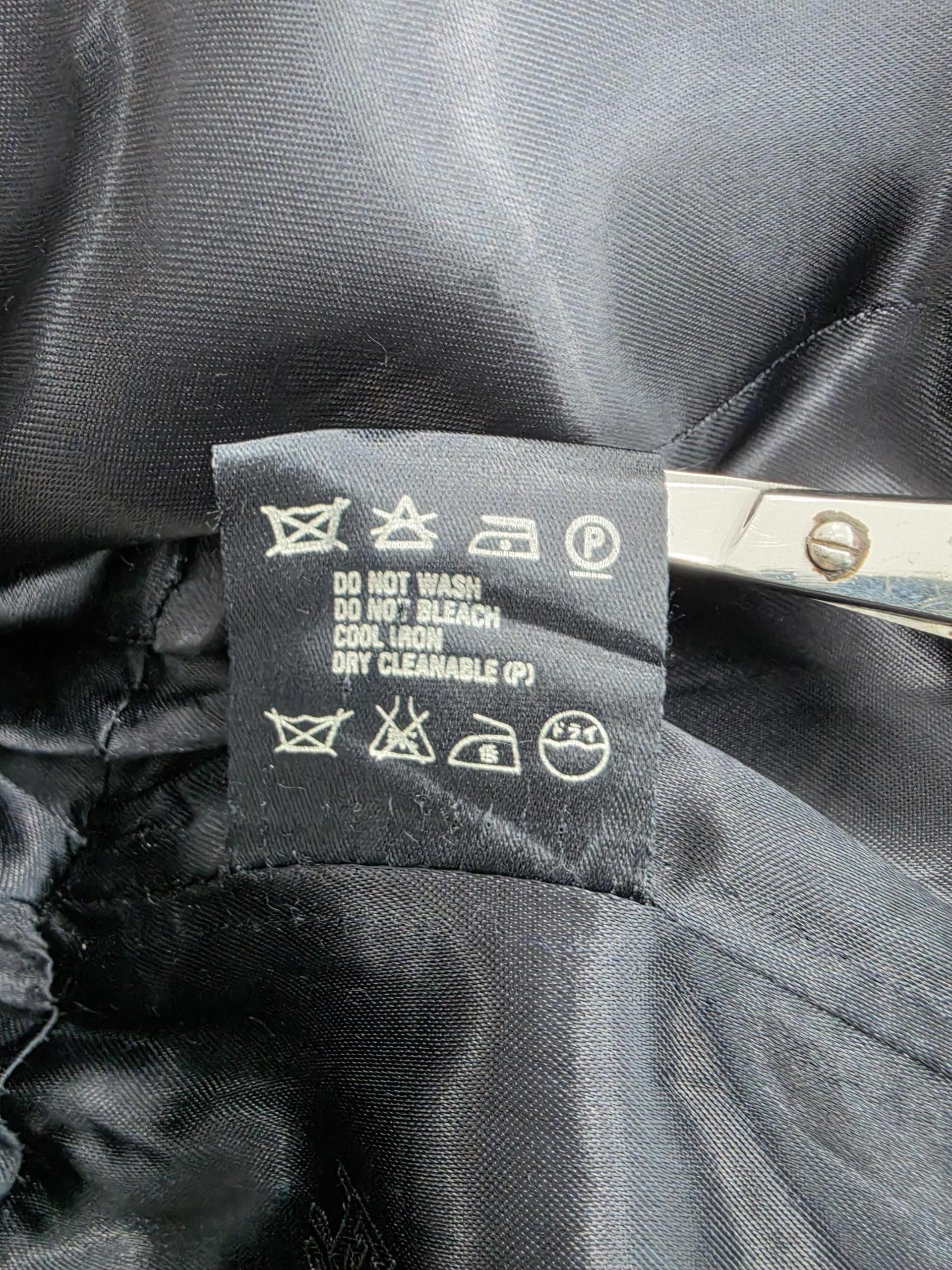 정품 에스까다 ESCADA 여성 블랙 자켓