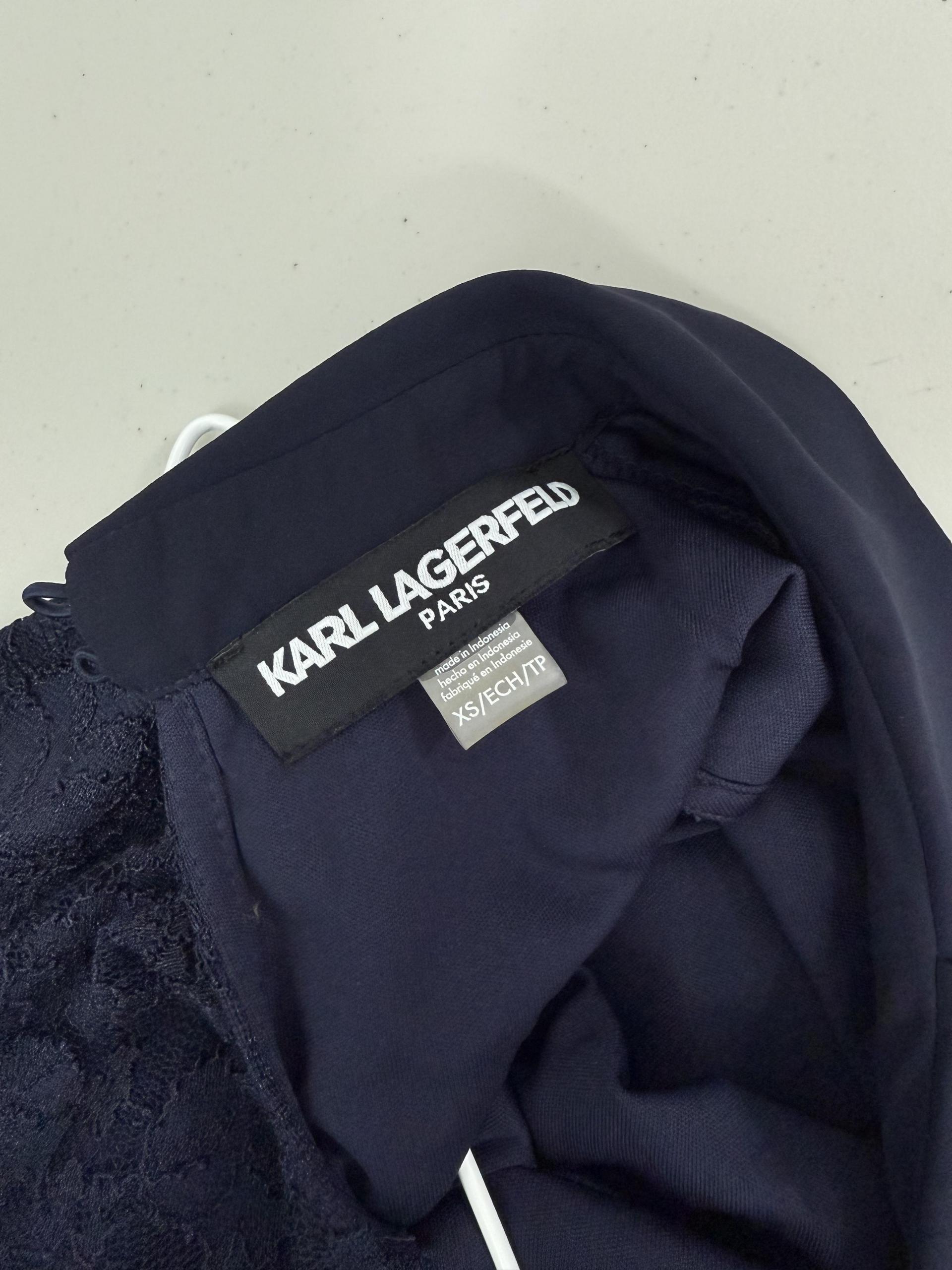 KARL LARGERFELD 칼라거펠드 자수 민소매 블라우스