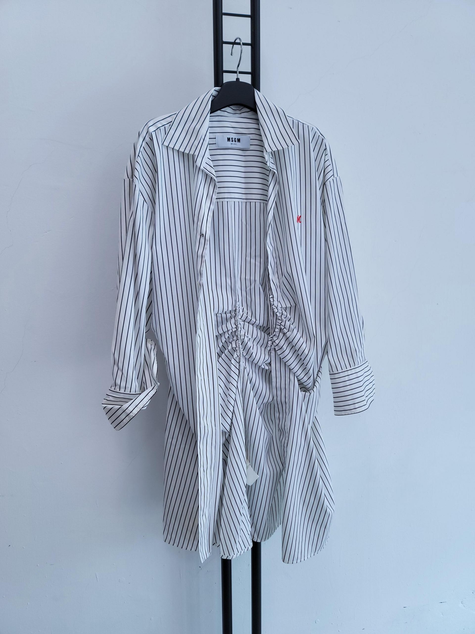 정품 엠에스쥐엠 MSGM 스트라이프 셔츠 원피스