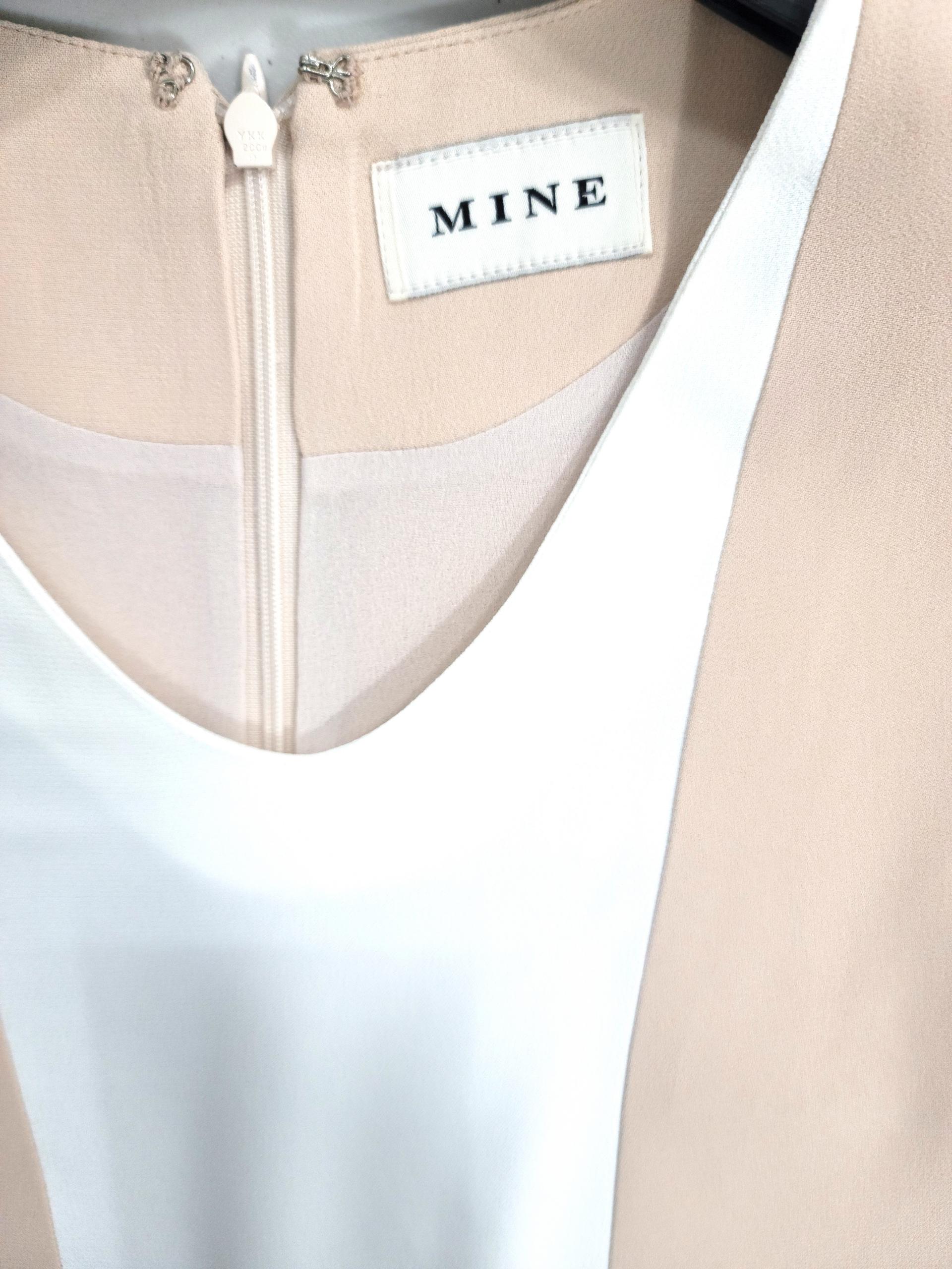 정품 마인 MINE 민소매 블라우스 베이지/화이트