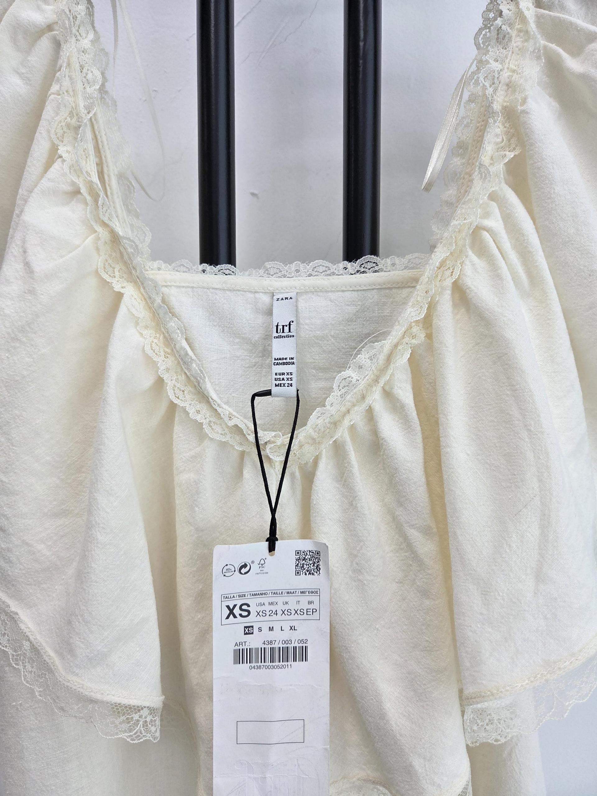 정춤 자라 ZARA 화이트 레이스 블라우스