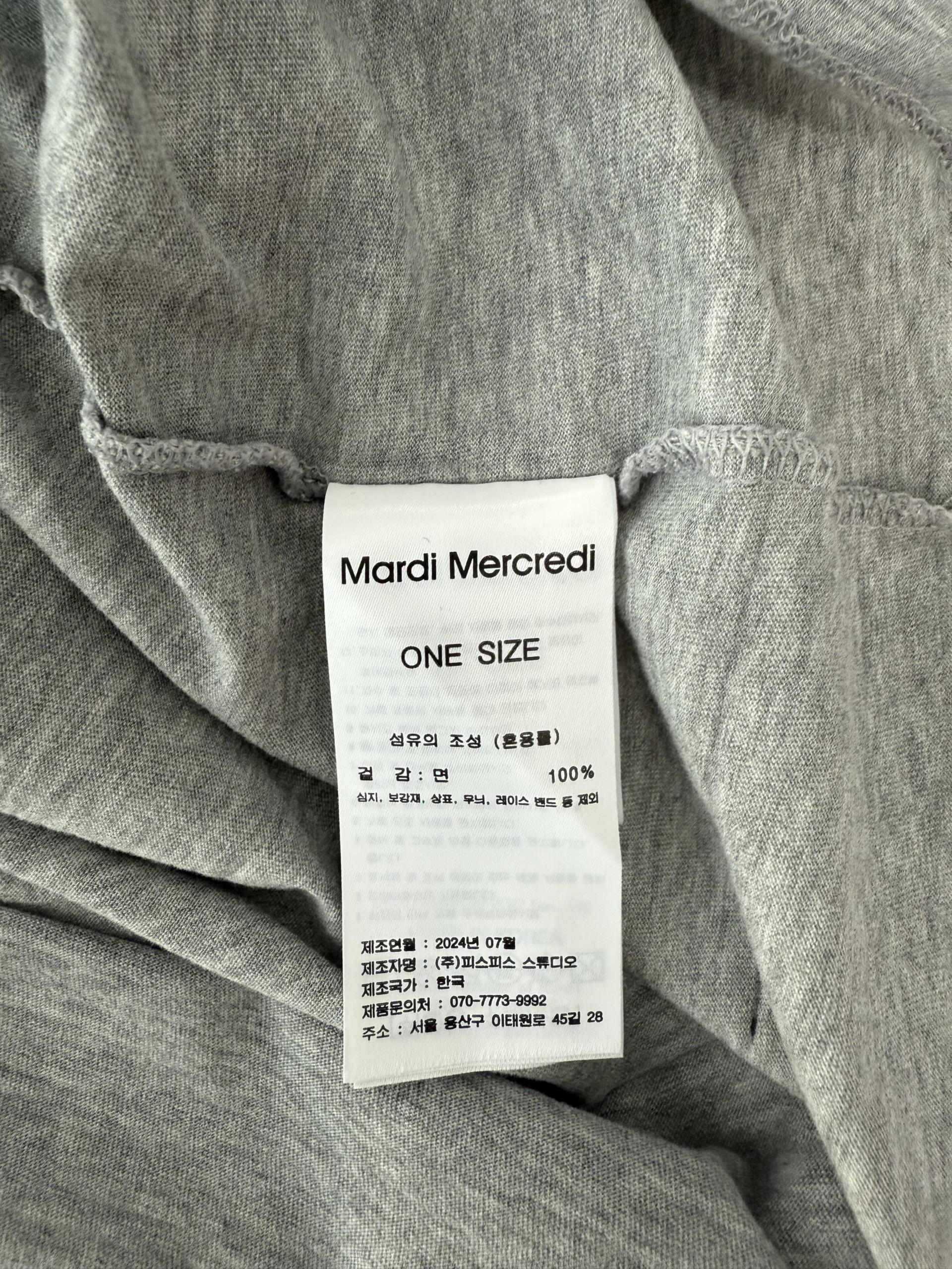 정품 Mardi Mercred 마르디 마크르디 그레이 반팔