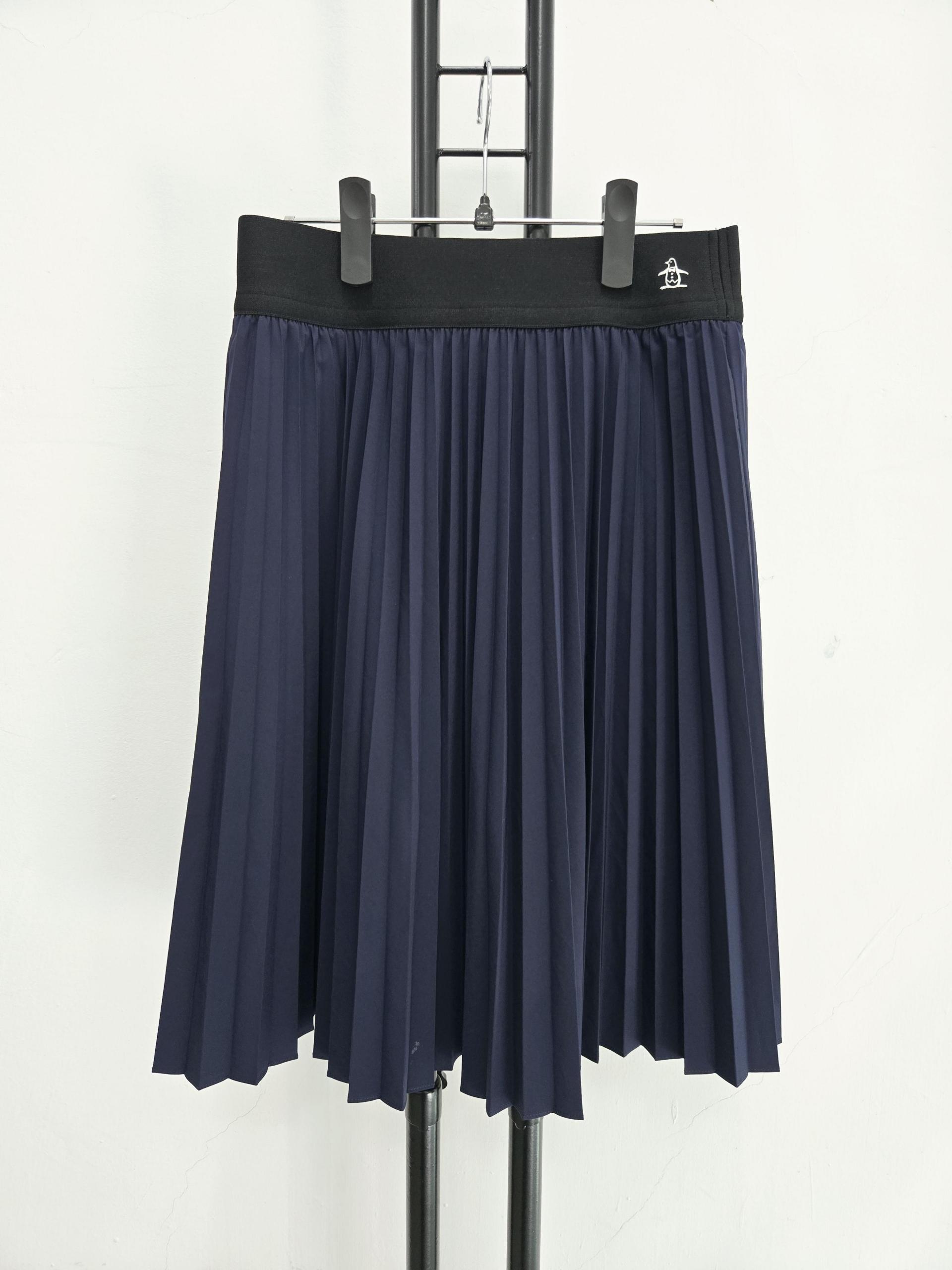 정품 먼싱웨어 MUNSINGWEAR 플리츠 밴딩 스커트