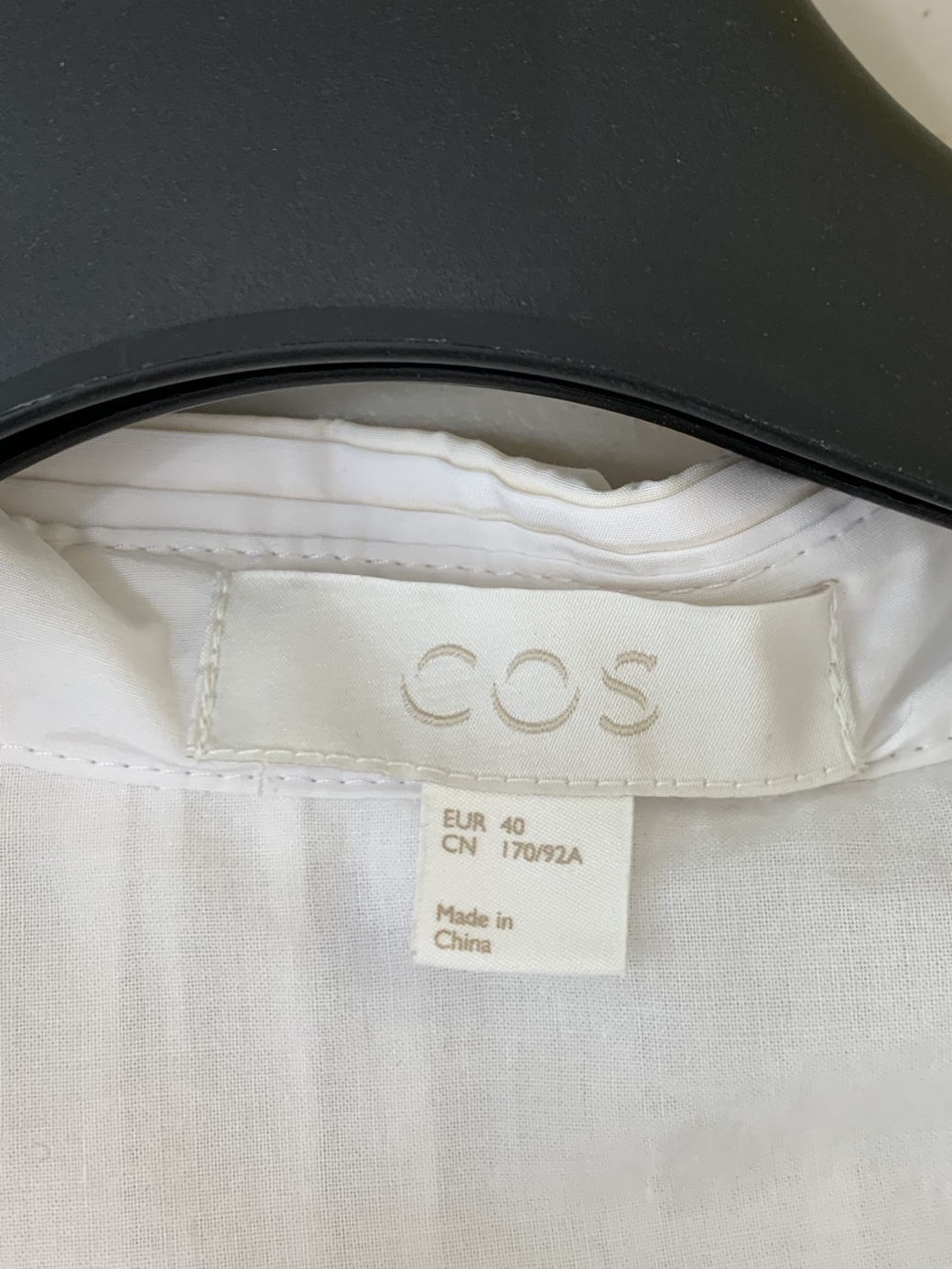 정품 코스 COS 화이트 플리츠 롱 민소매 원피스