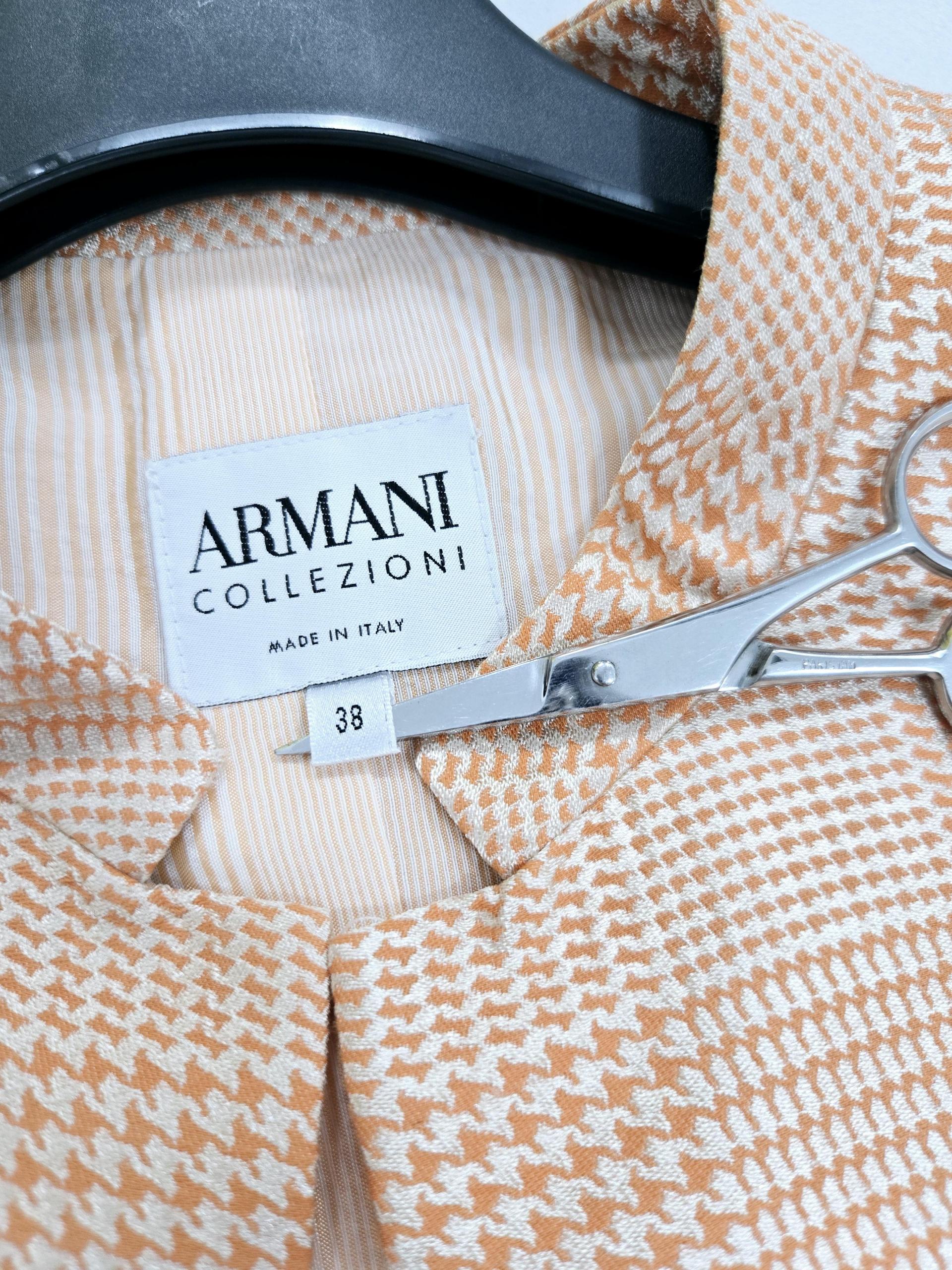 정품 알마니 컬렉션 ARMANI 오렌지 숏자켓