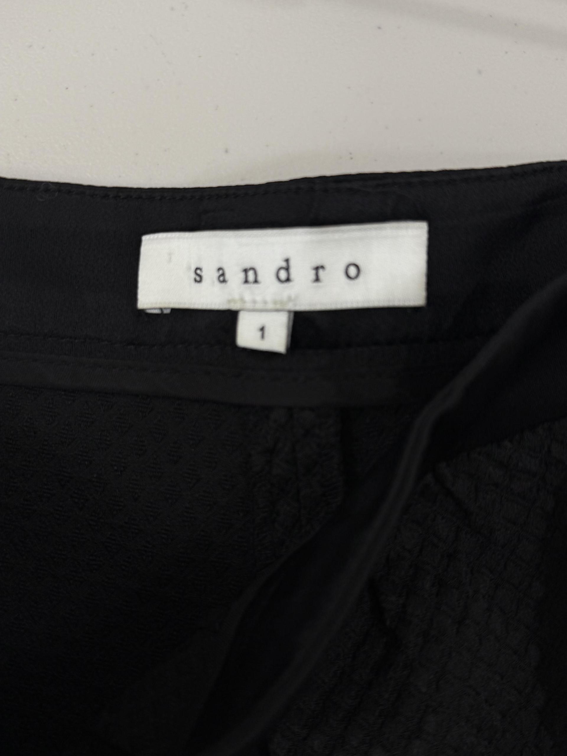 정품 산드로 SANDRO 퀼팅 숏 팬츠 블랙