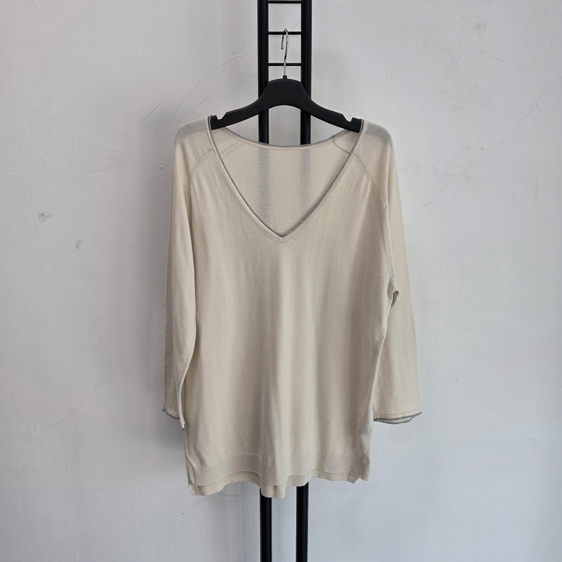 정품 더 케시미어 THE CASHMERE 브이넥 니트 아이보리