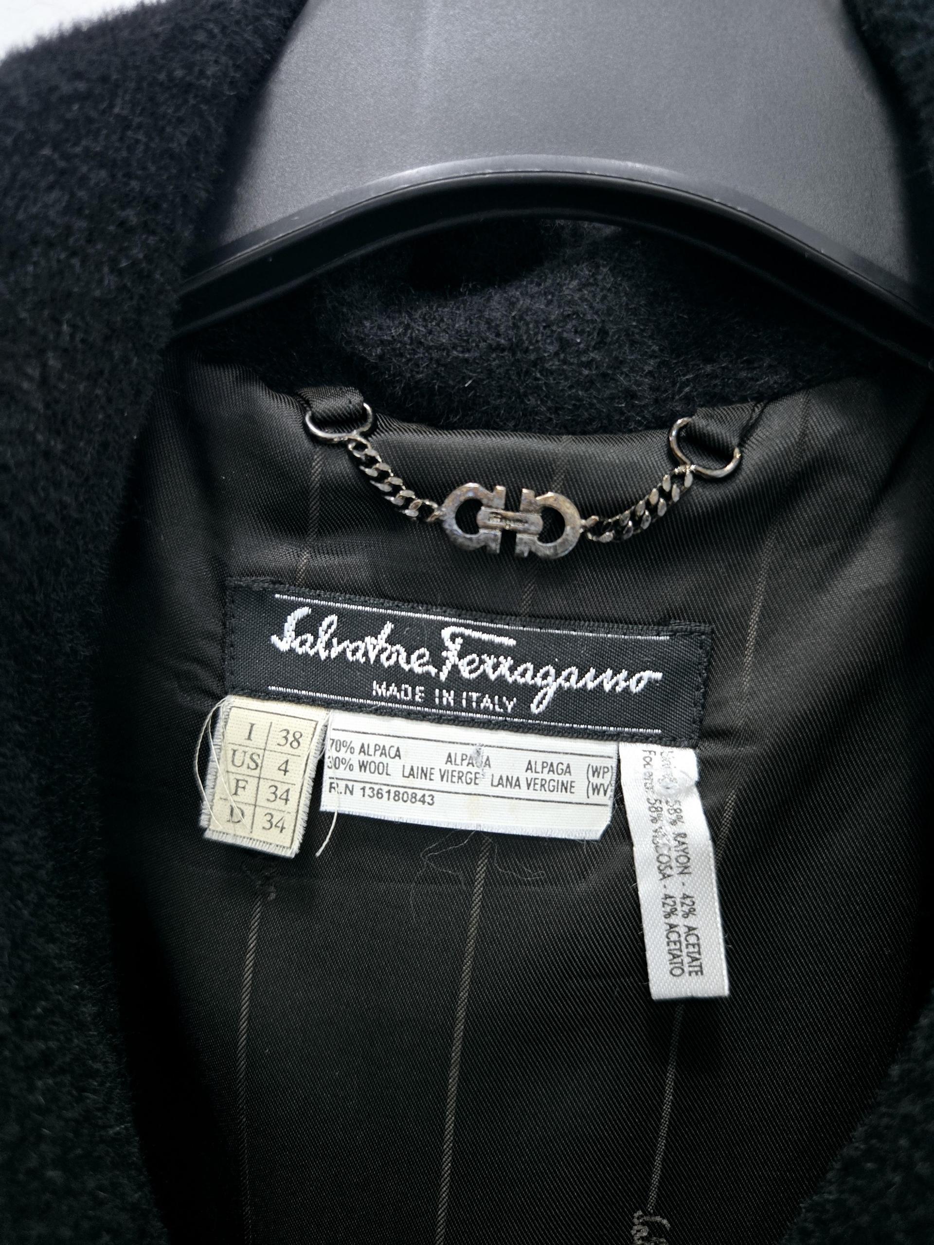 정품 페레가모 FERRAGAMO 알파카 블랙 롱 코트