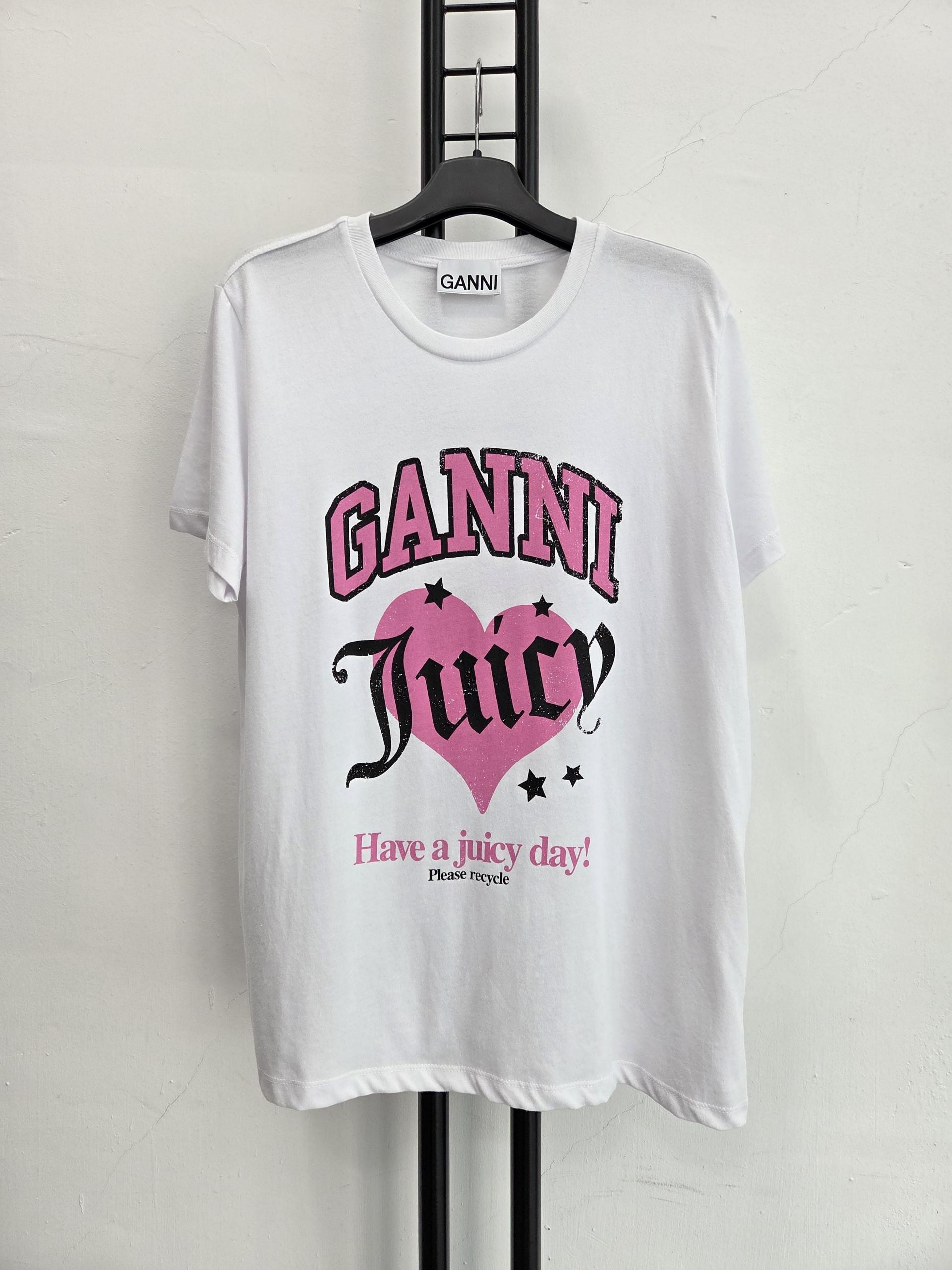 정품 가니 GANNI 하트 반팔 티셔츠