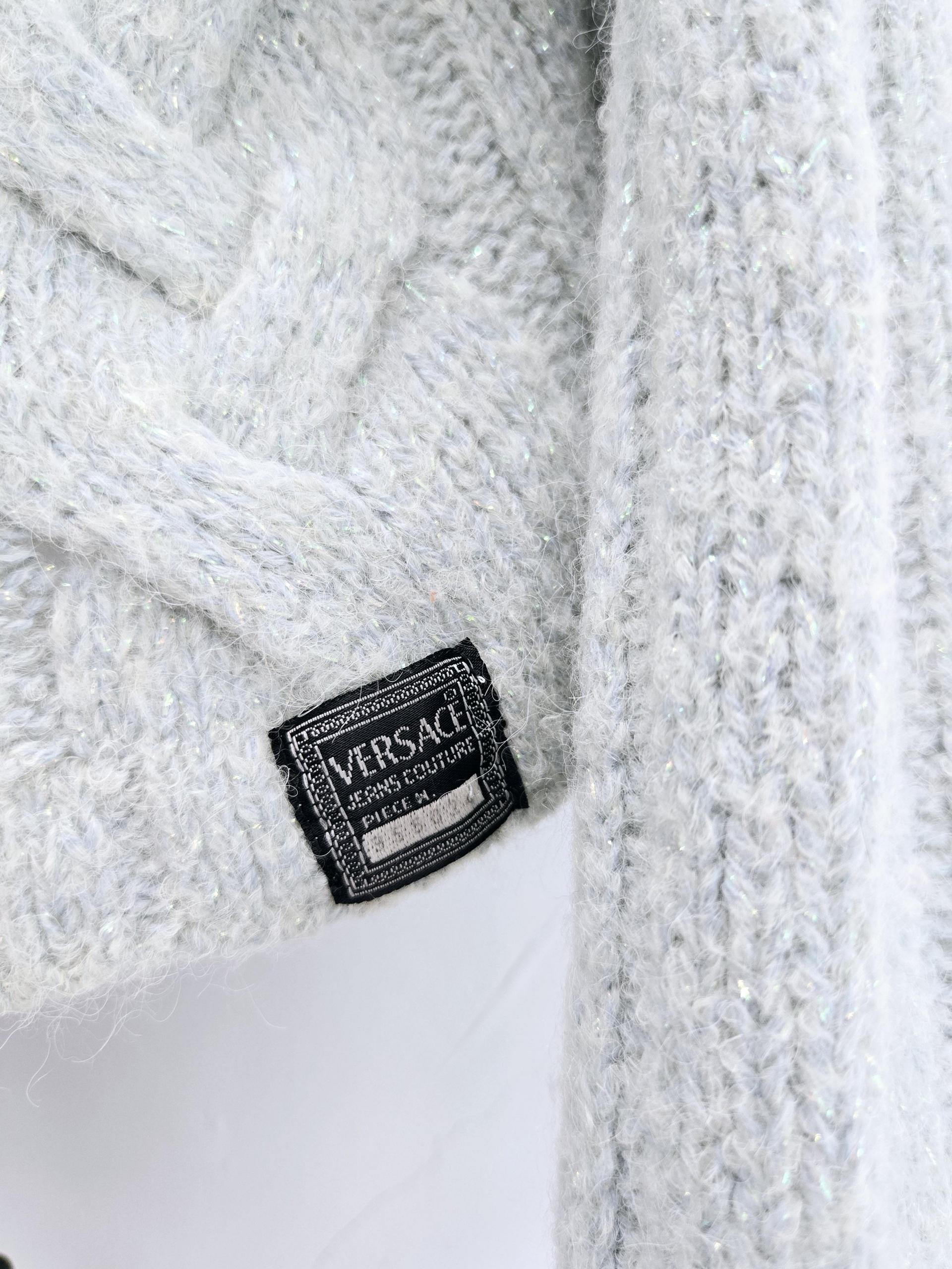 정품 이티에레 베르사체 ITTIERRE VERSACE 하늘색 꼬임 가디건