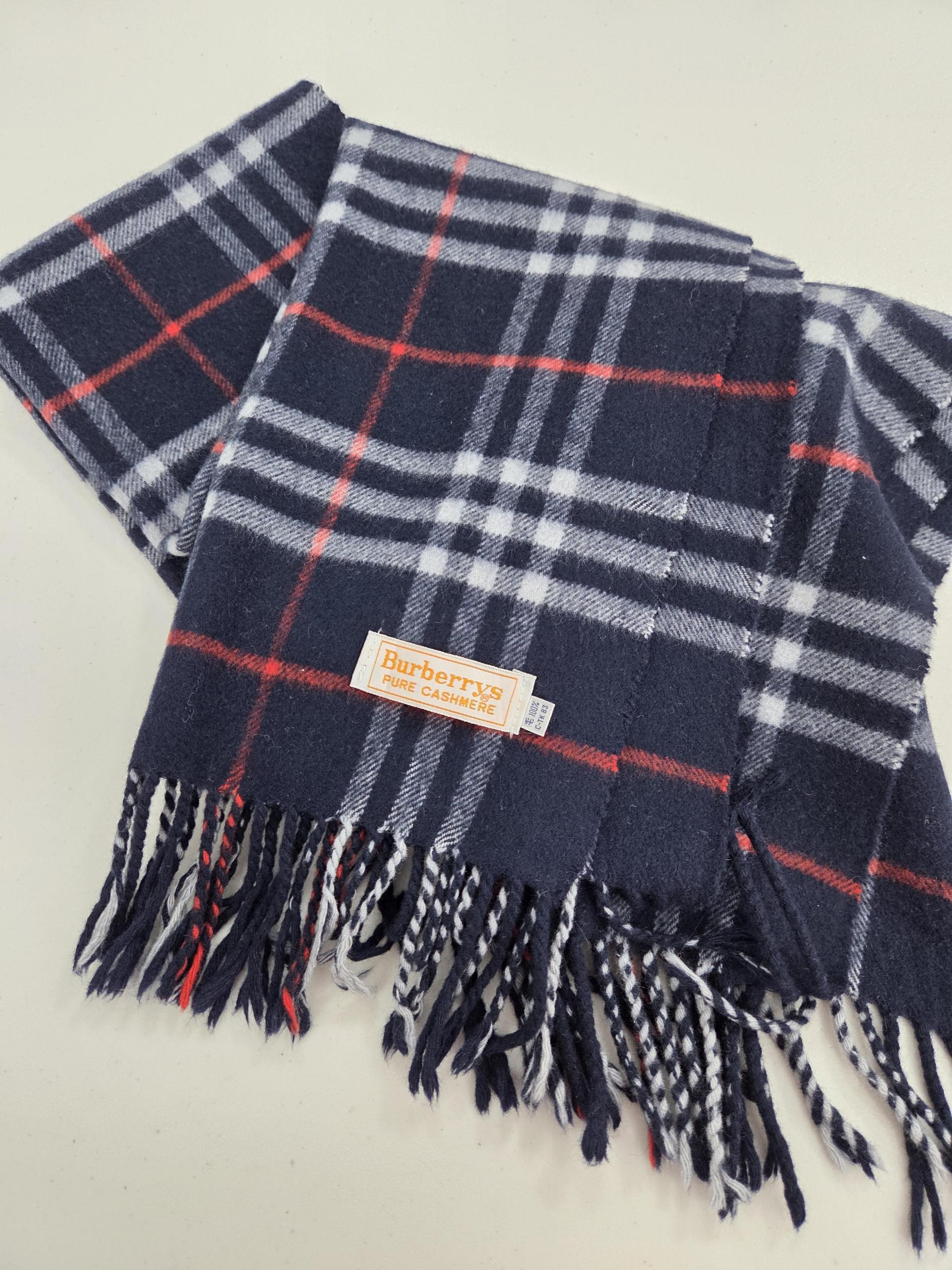 정품 버버리 BURBERRY 캐시미어 체크 머플러