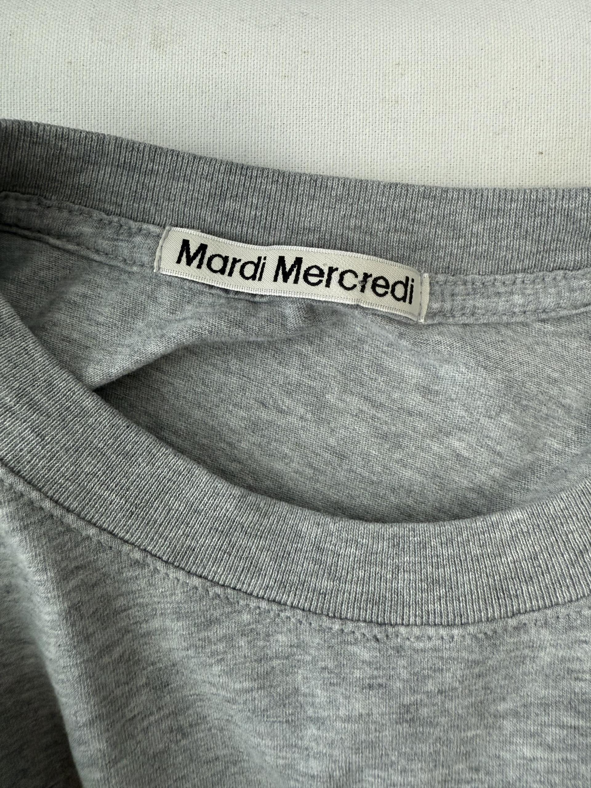 정품 Mardi Mercred 마르디 마크르디 그레이 반팔