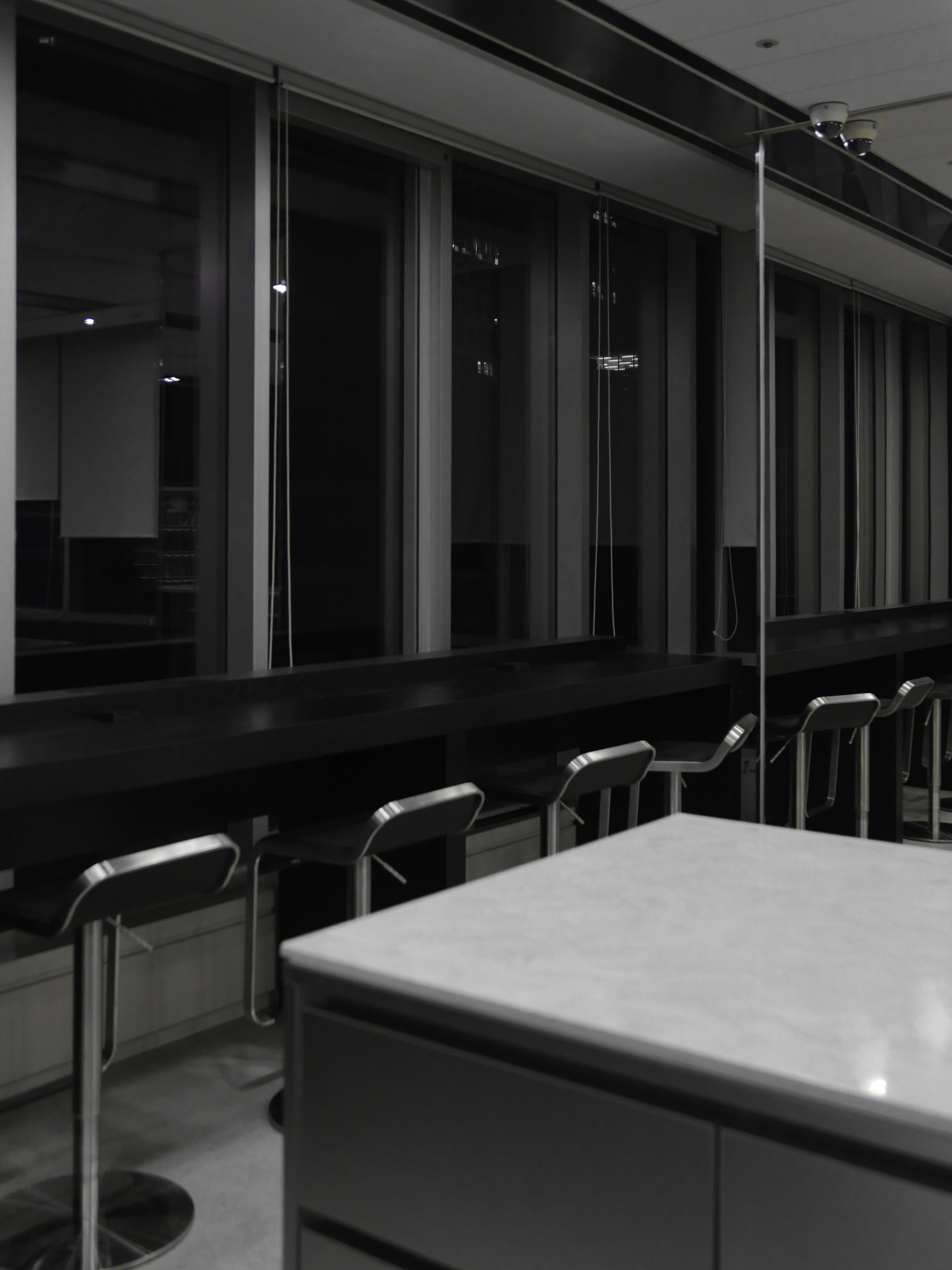 OJOS YAKSU Showroom 4