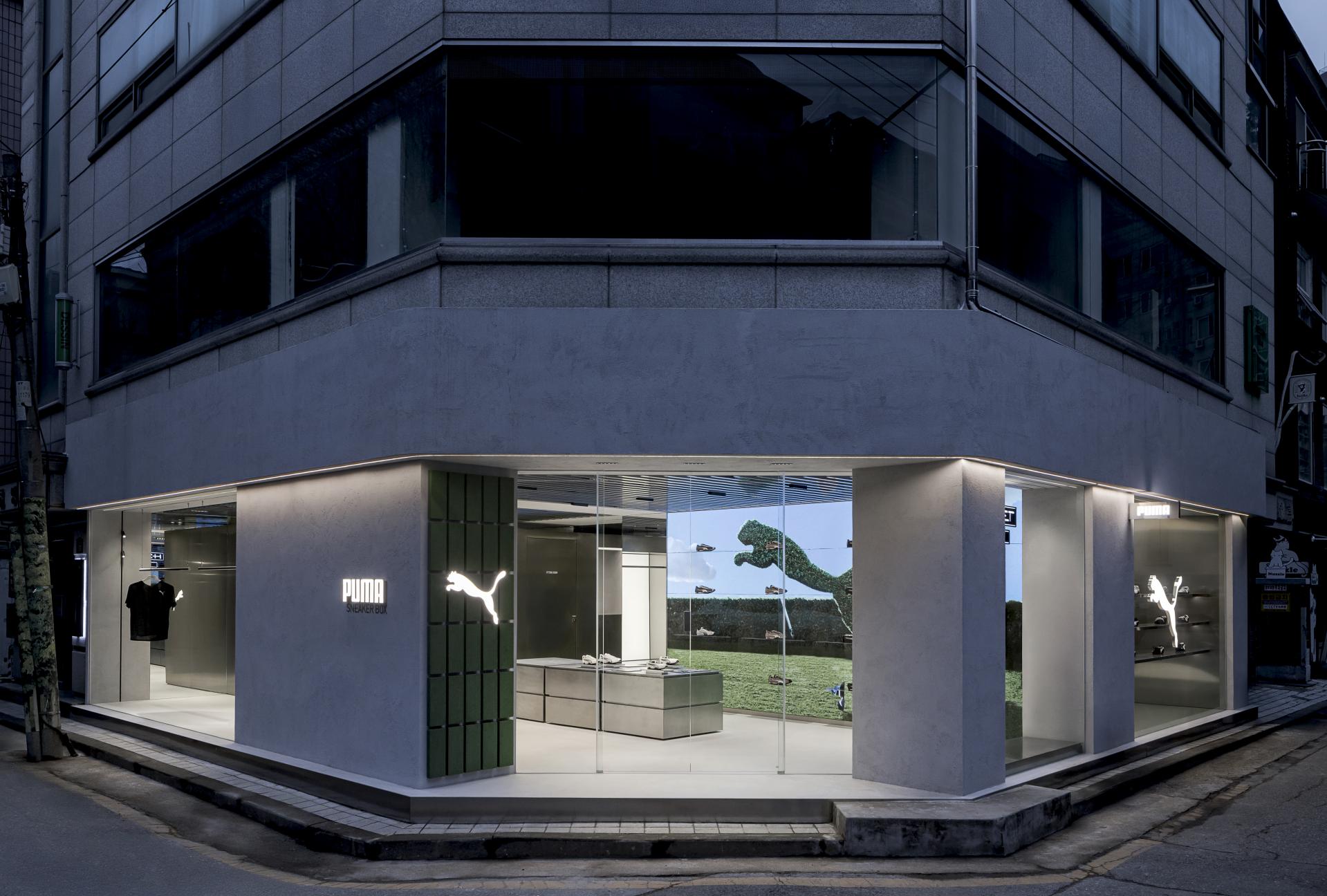 OJOS YAKSU Showroom 1