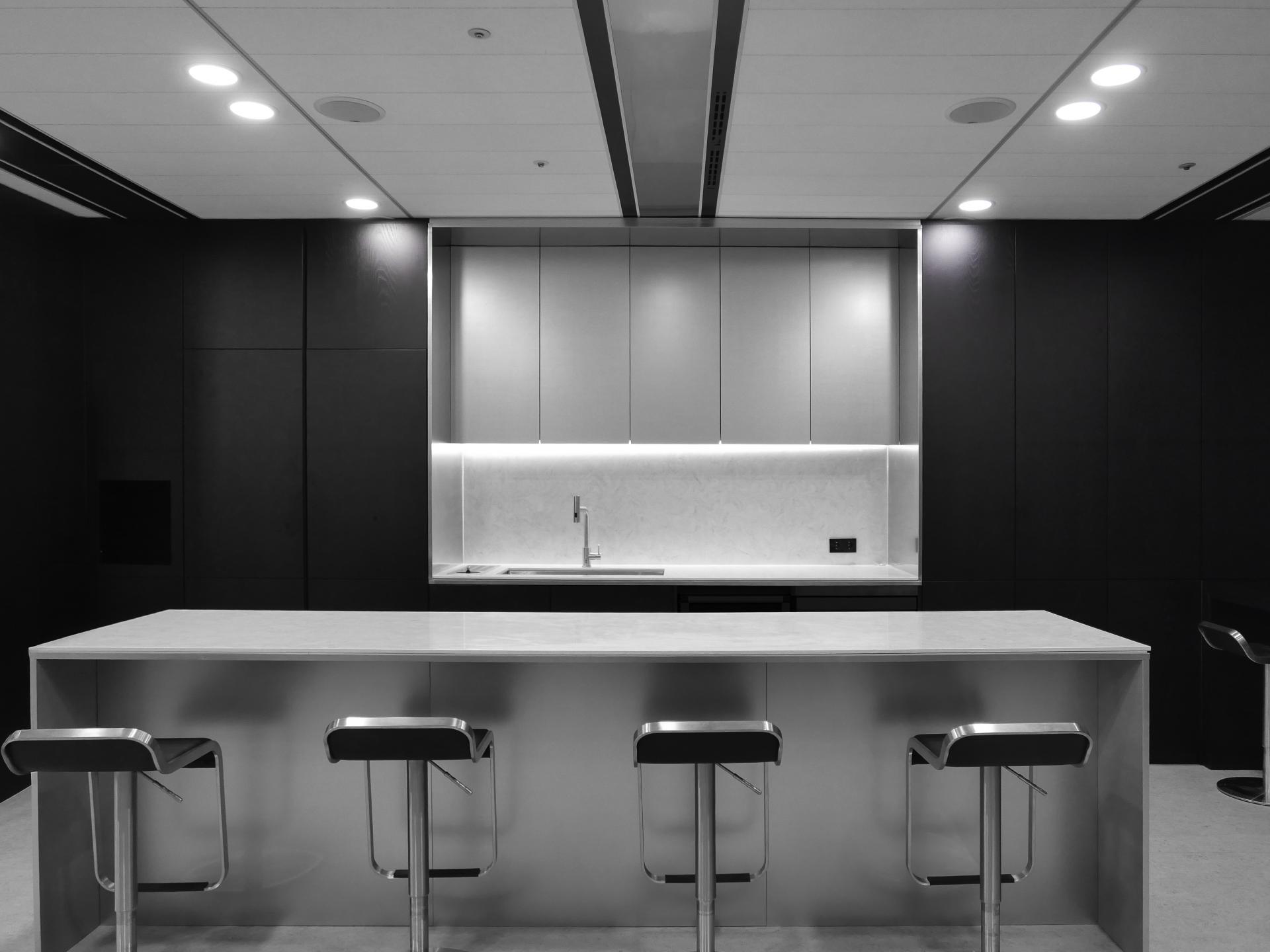 OJOS YAKSU Showroom 3