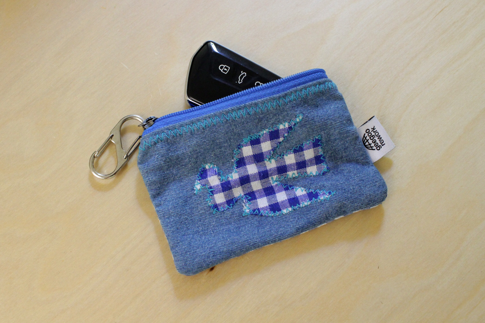 bird pouch