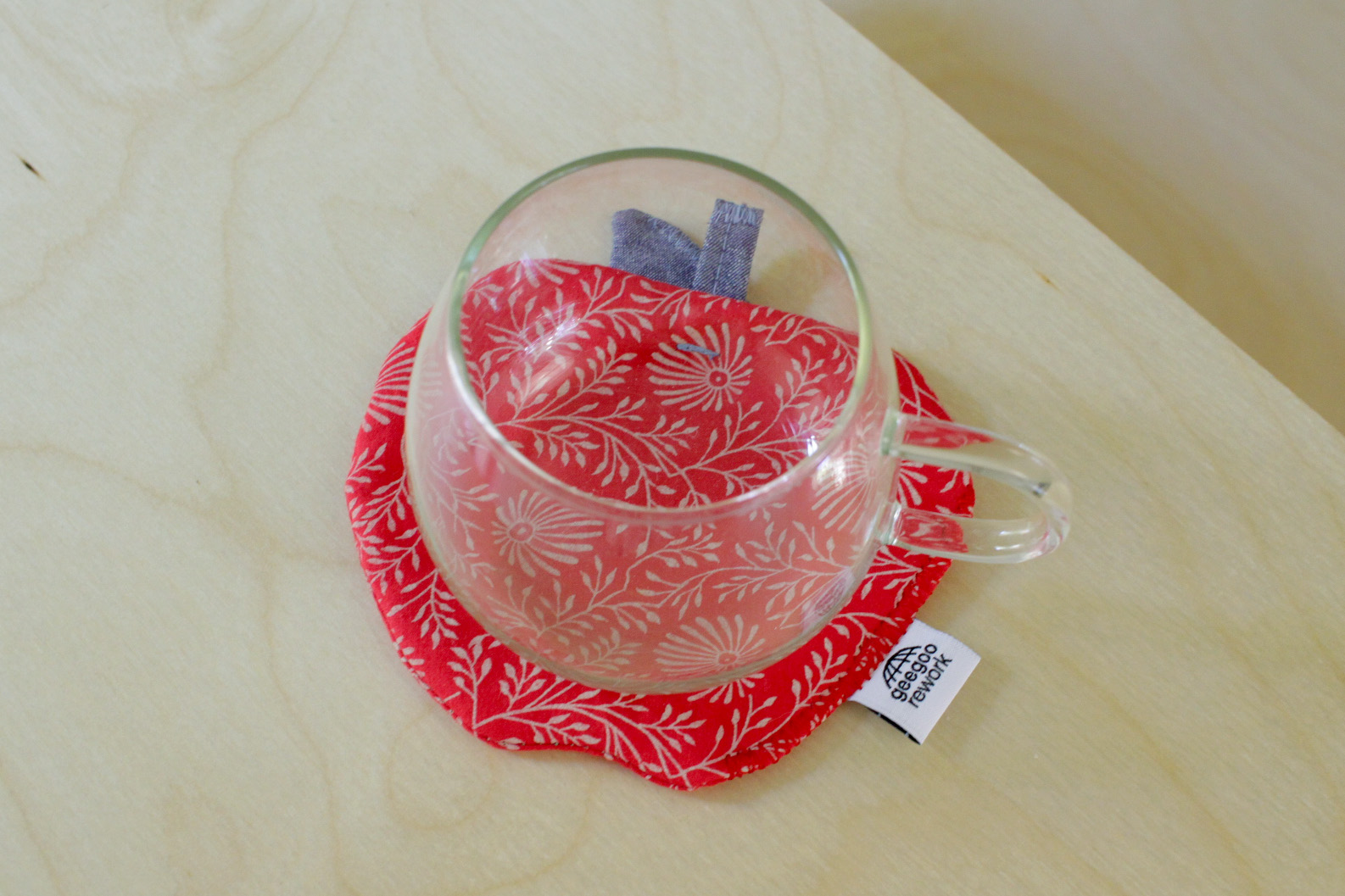 flower apple coaster