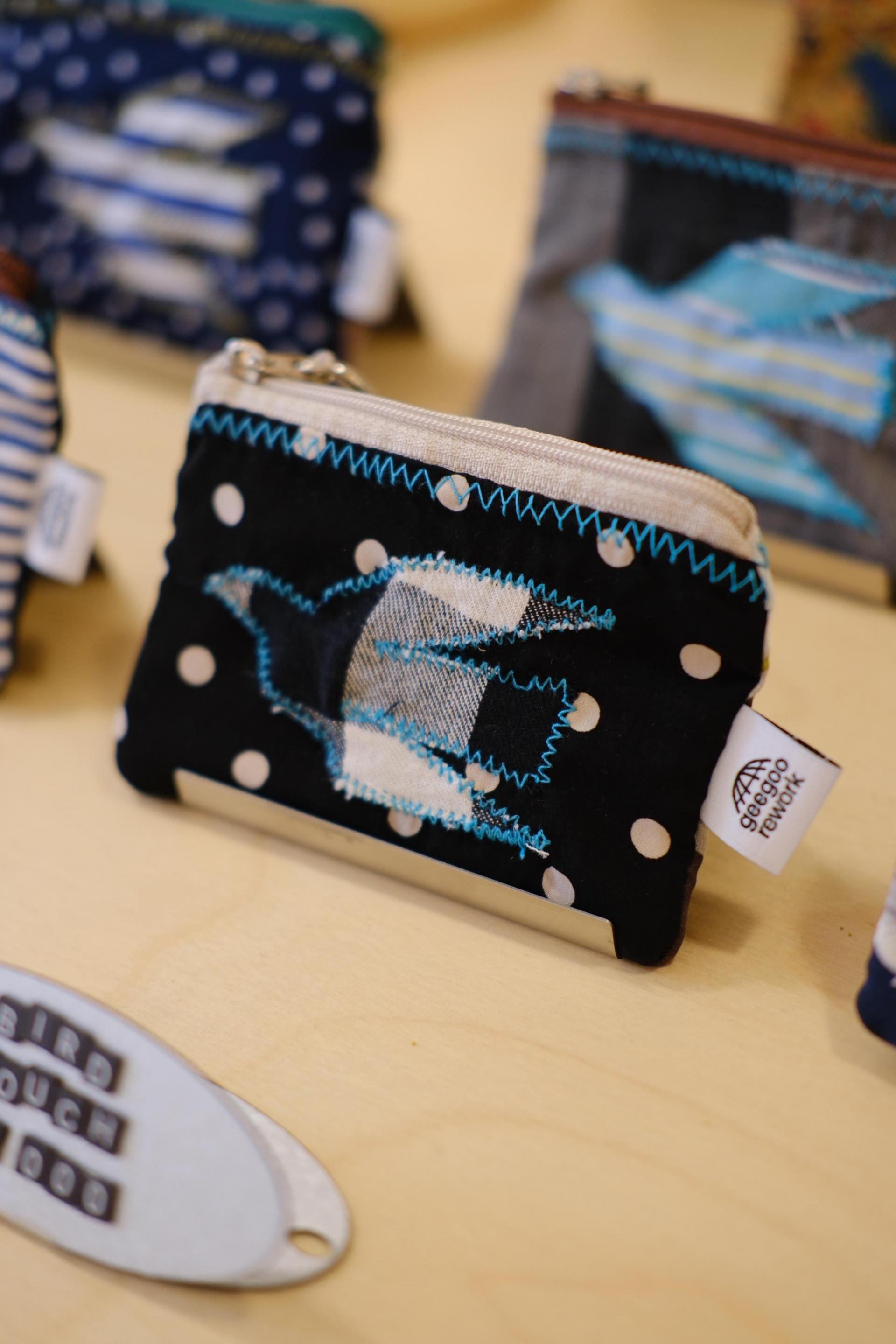 bird pouch
