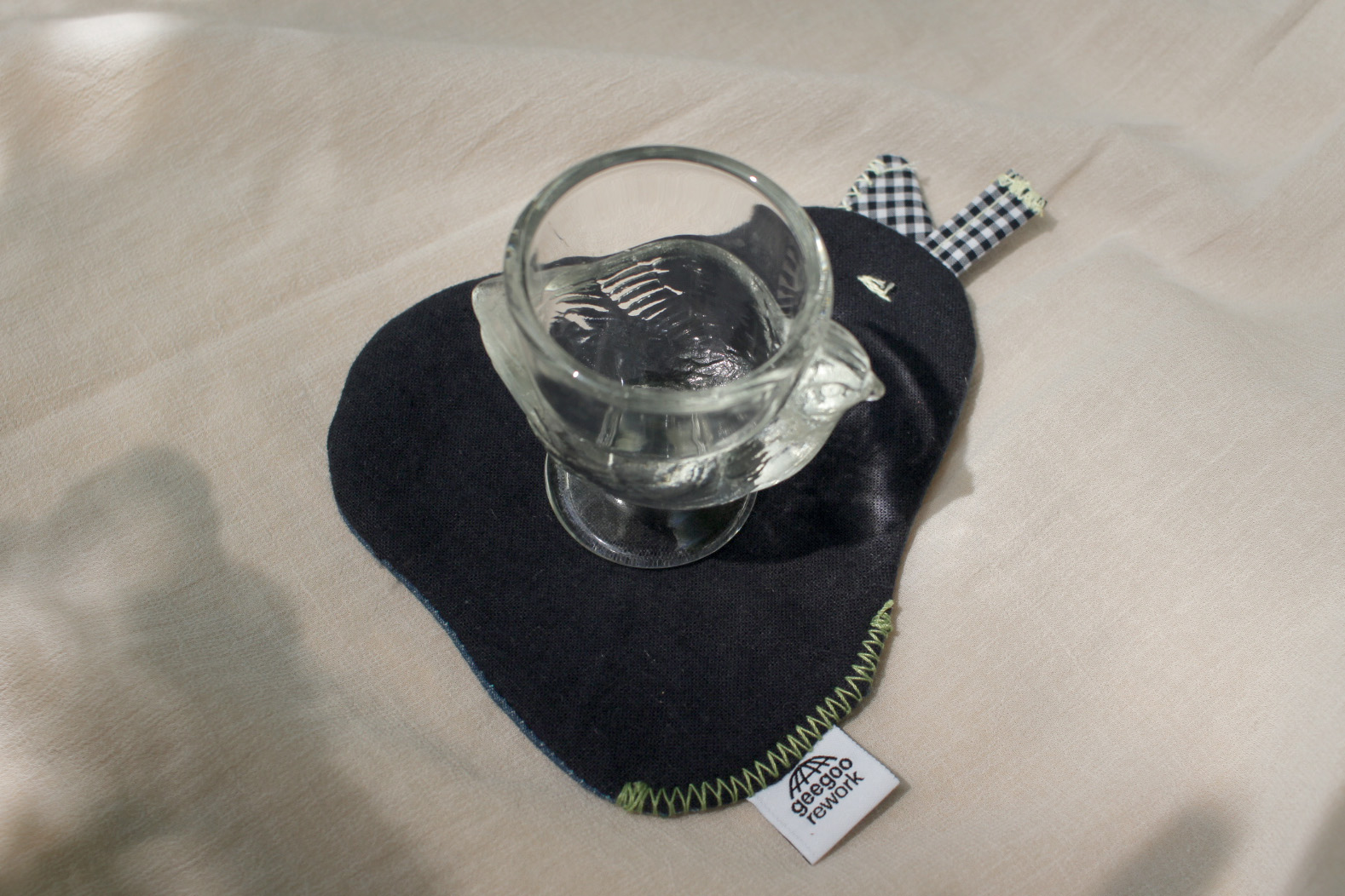 denim/ navy pear coaster