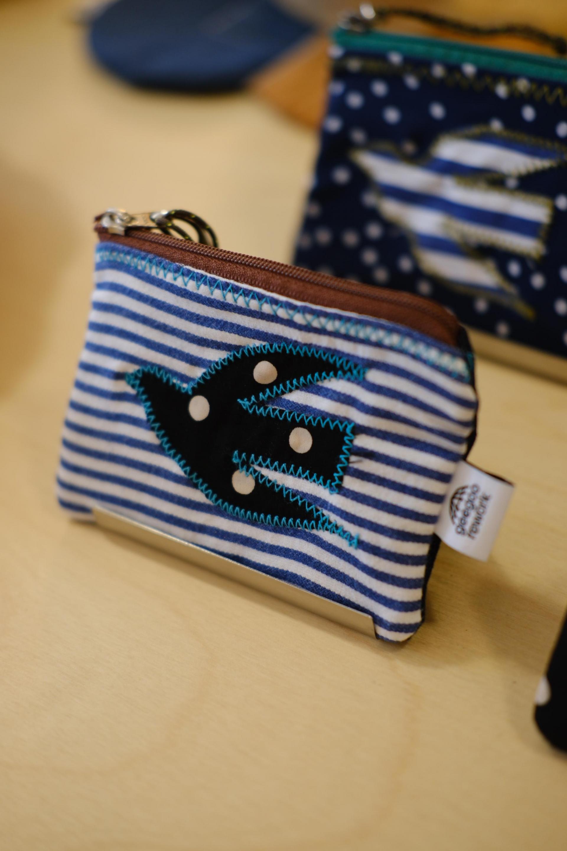 bird pouch