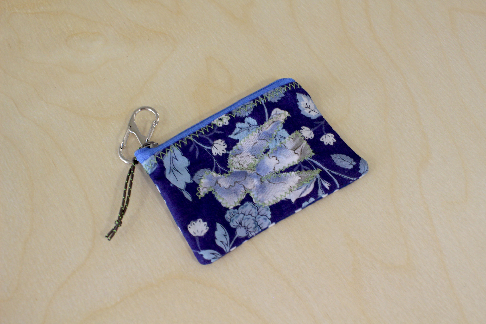 bird pouch