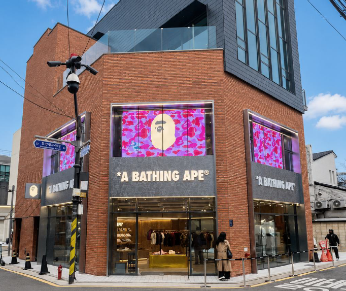 RSQUARE_Brands Reshape Commercial Value: Moving Beyond Foot Traffic to Brand Density