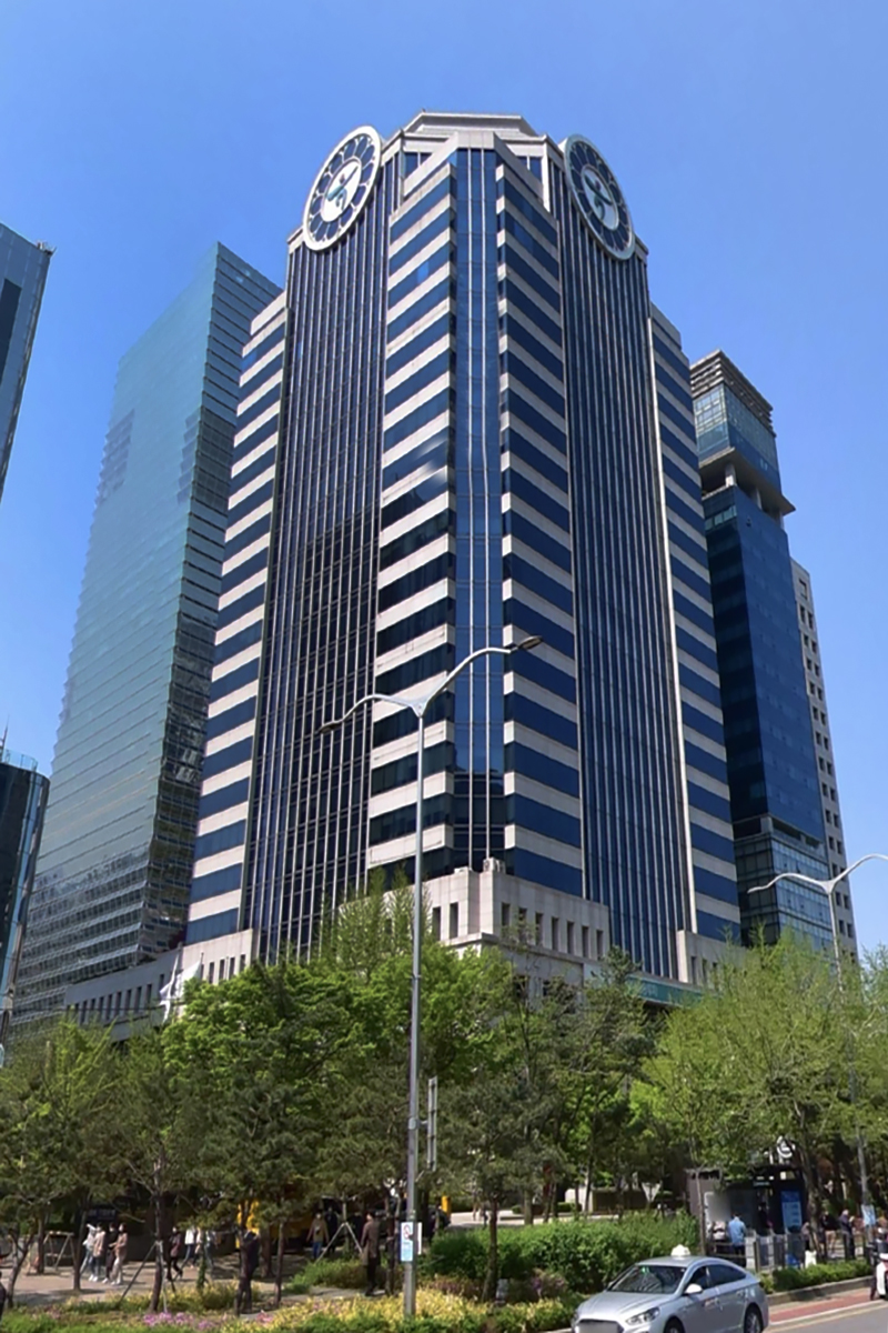 RSQUARE_800 Billion KRW Office Deal Drives Commercial & Office Market Surge, While Industrial & Warehouse Market Holds Steady at 1 Trillion KRW Level