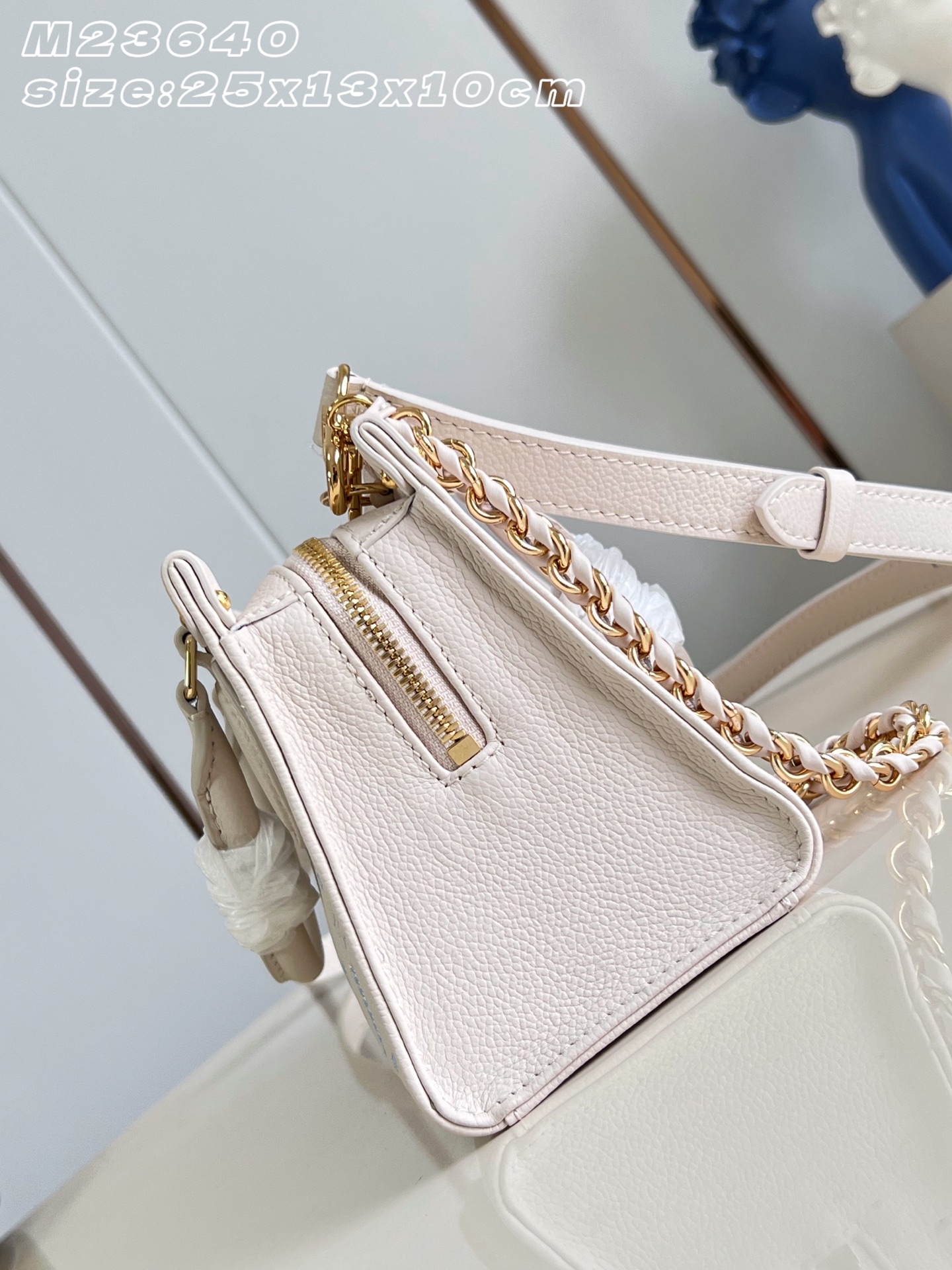 [Louis Vuitton] LV 루이비통 온더고 이스트 웨스트 앙프레인트 숄더백 가방