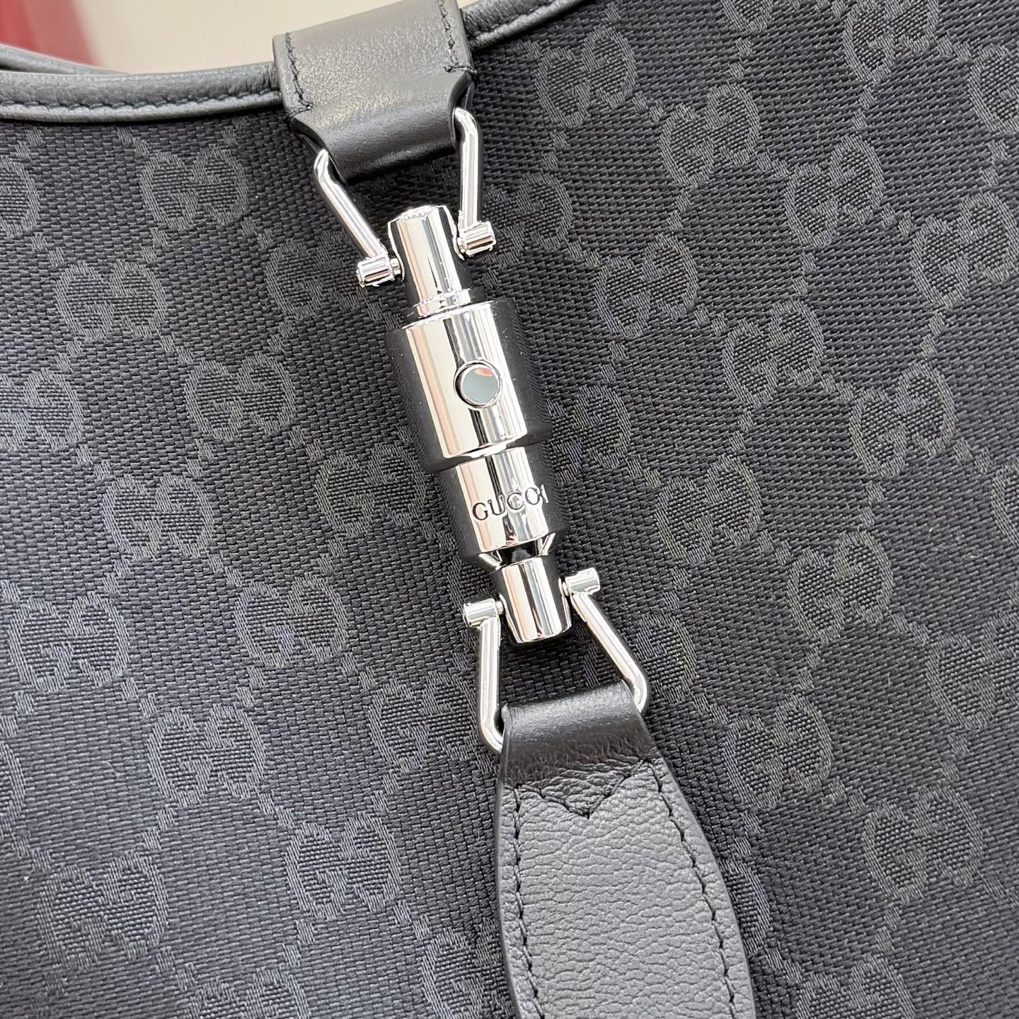 GUCCI 구찌 2026SS 재키 1961(Jackie 1961) 캔버스 숄더백 - 블랙 가방