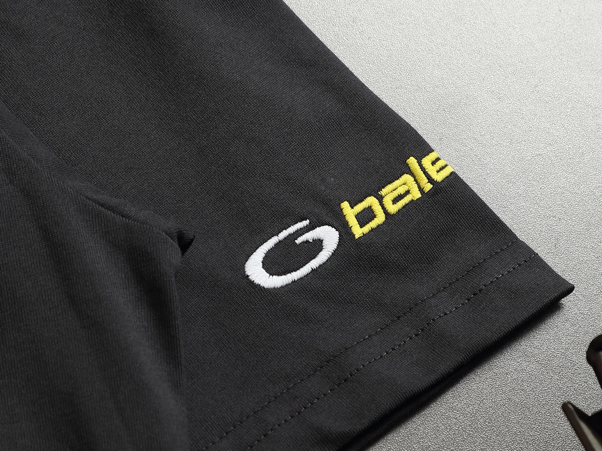 발렌시아가(BALENCIAGA) 서클 레터링 자수 반팔 티셔츠 상의 의류