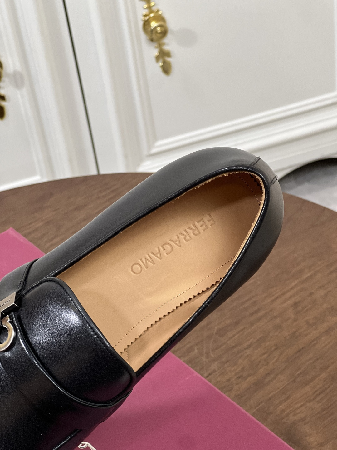 Ferragamo 페라가모 남성 클래식 비즈니스 로퍼 구두 신발