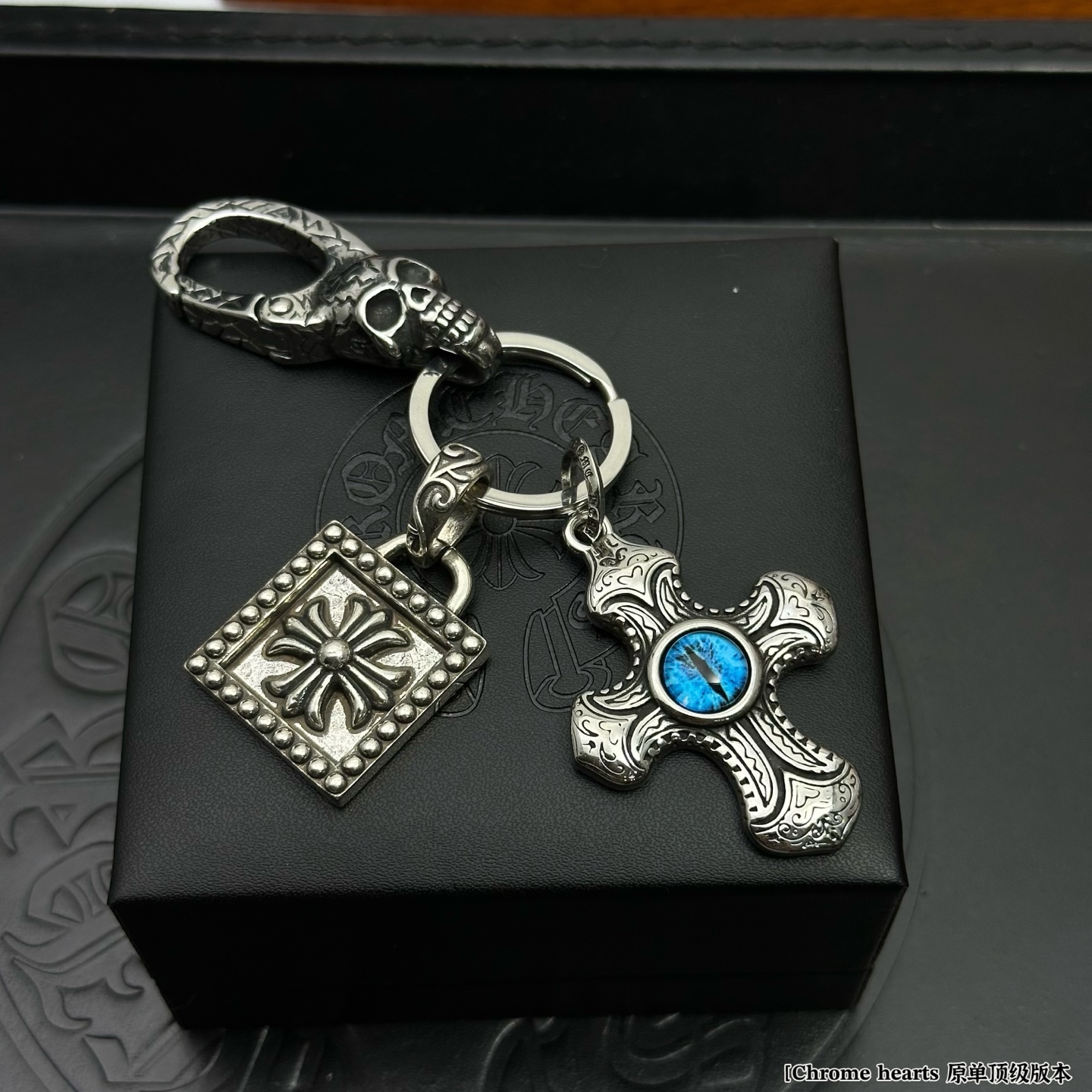 크롬하츠(CHROME HEARTS) 실버 키링 백참 악세사리