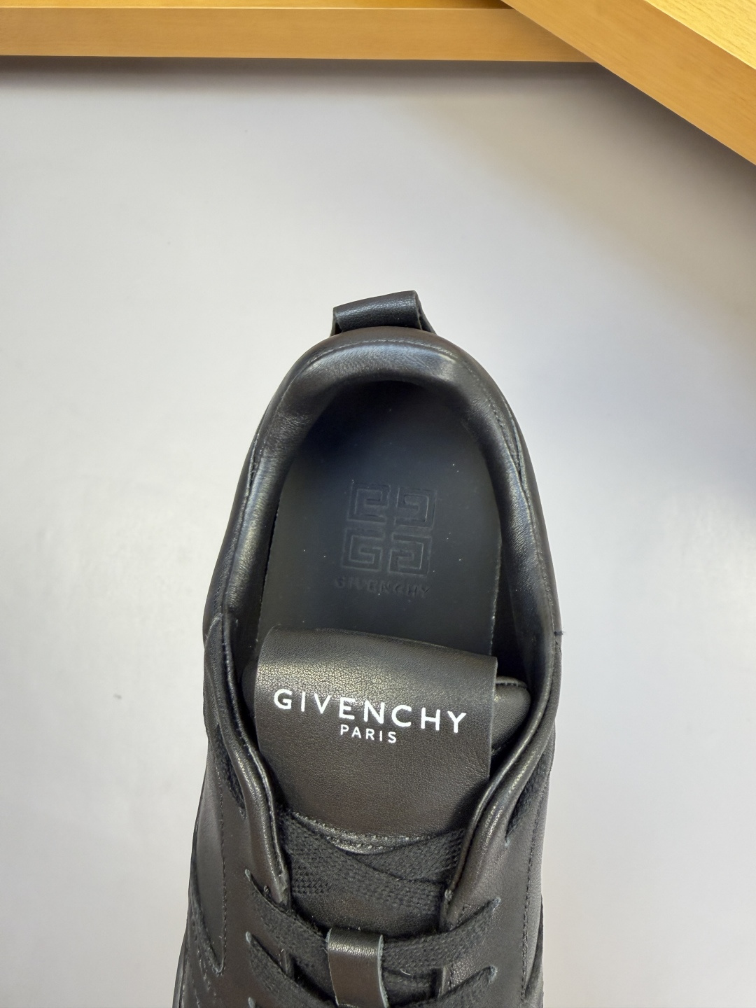 [Givenchy] 지방시 프리미엄 나파 & 스웨이드 콤비 스니커즈 신발