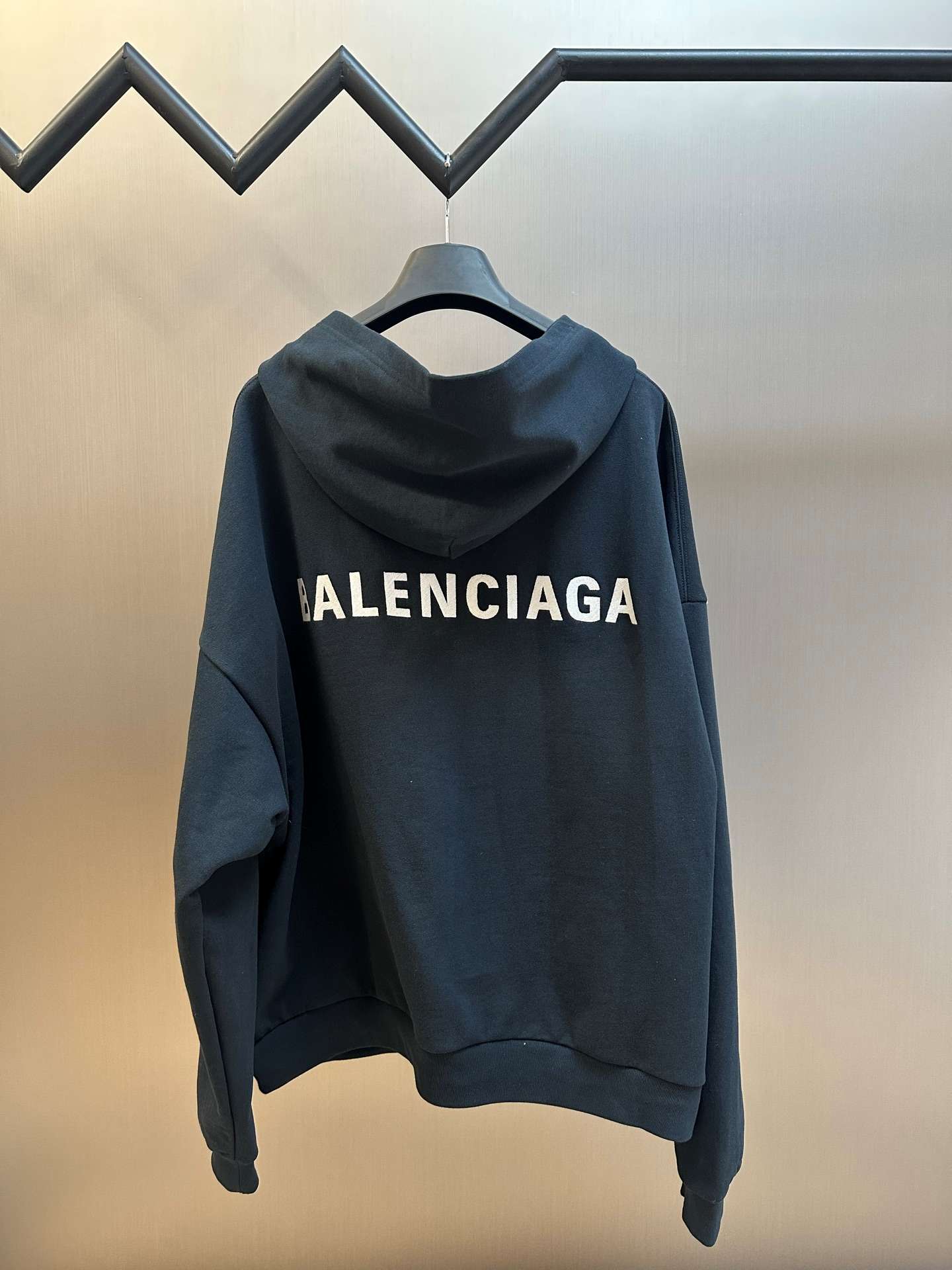 발렌시아가(BALENCIAGA) 로고 자수 오버핏 후드 상의 의류