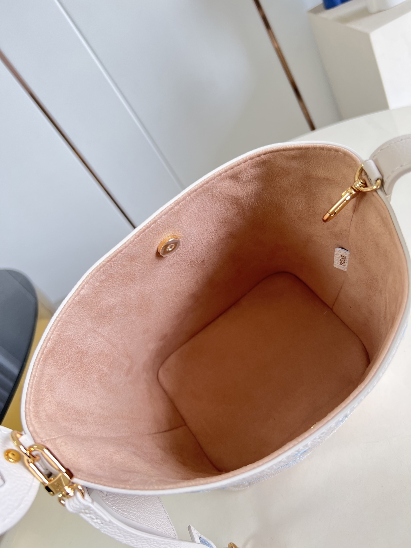 [Louis Vuitton] LV 루이비통 올 인(All In) BB 앙프레인트 버킷백 가방