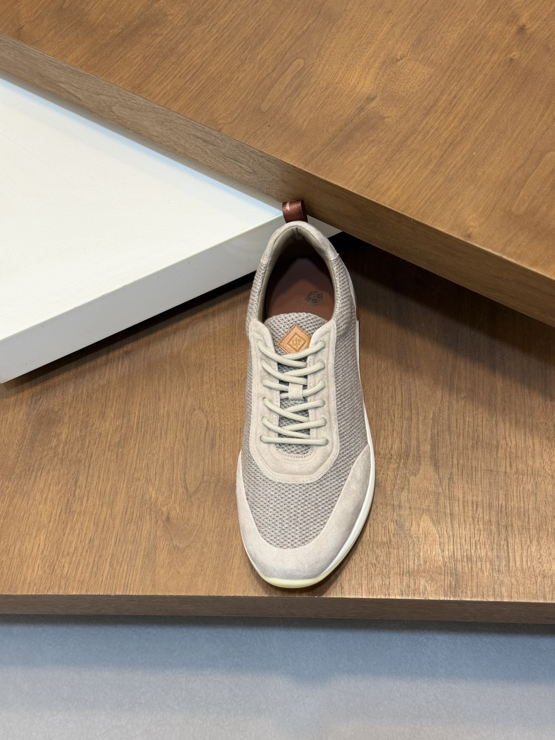 [Loro Piana] LP 로로 피아나 워크 앤 워크 / 시티 워크 스니커즈 신발