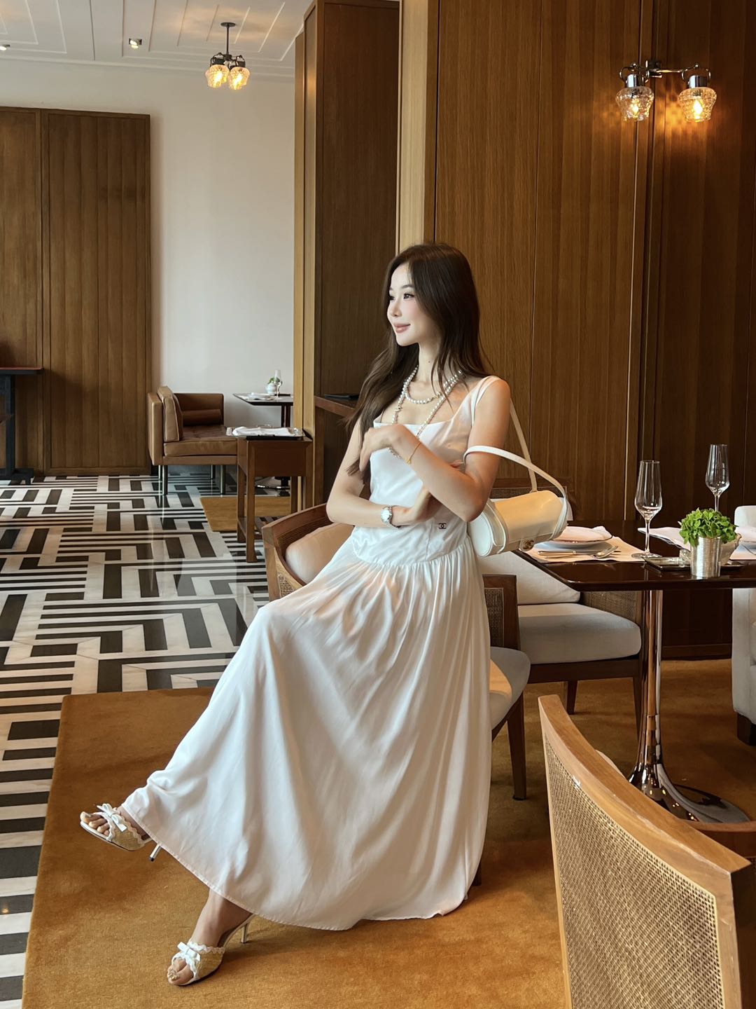 [Chanel] 샤넬 26SS 스퀘어넥 밴딩 롱 나시 원피스 의류