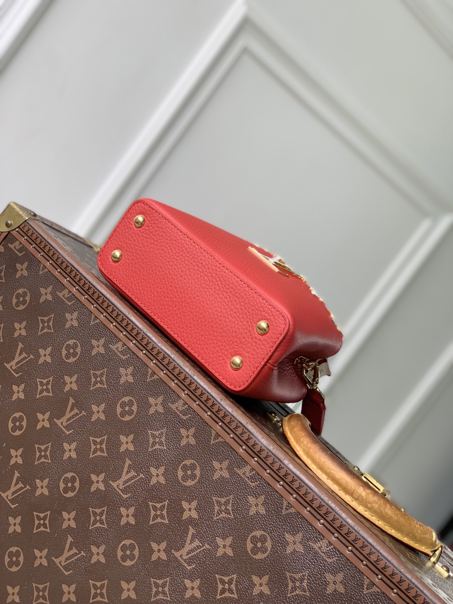 LOUIS VUITTON M11341 루이비통 카퓌신 미니 핸드백 (플라워 크라운 레드 미니) 가방