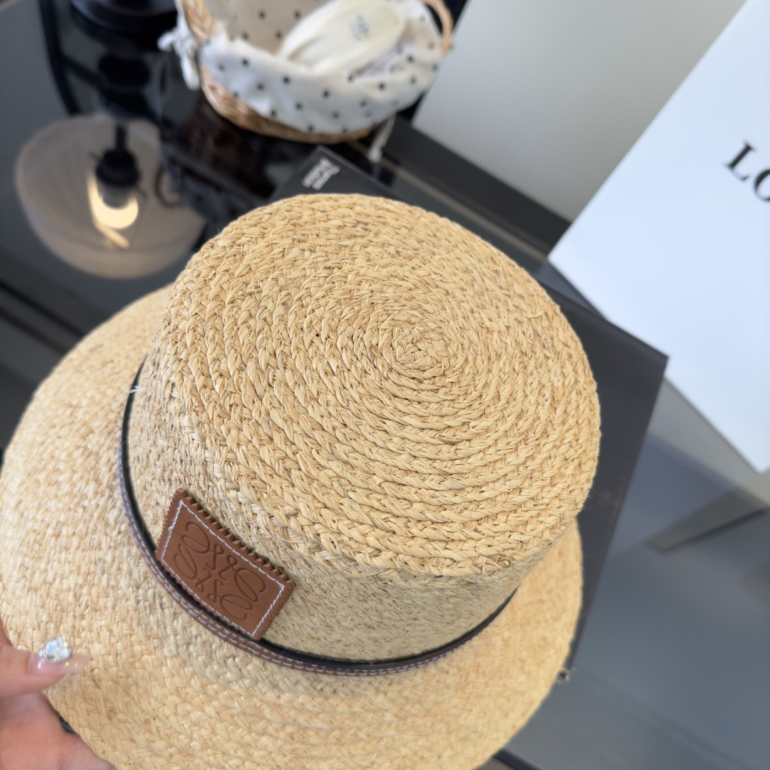 로에베(LOEWE) 라피아 버킷햇 모자